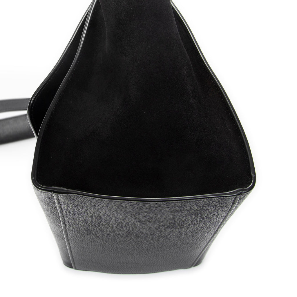 Shoulder Bag Small Trapeze Black Grained Calfskin Leather