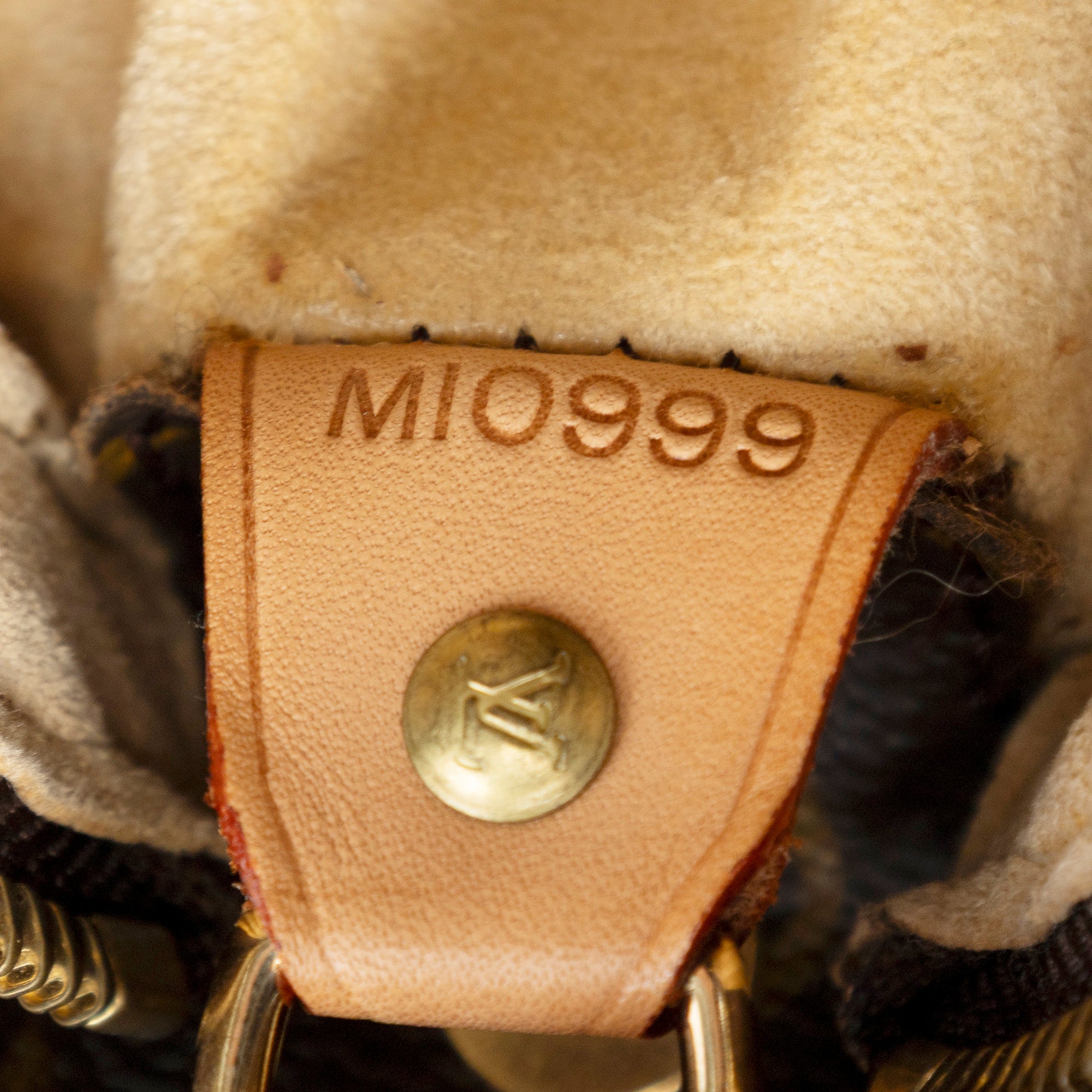 Shoulder Bag Looping GM Brown Monogram Canvas