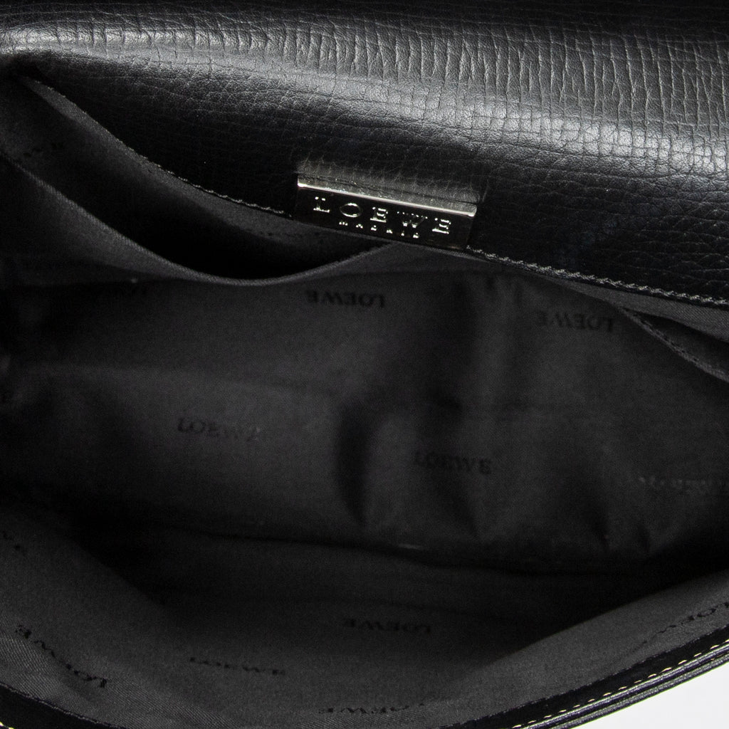 Shoulder Bag Flat Messenger Black Grained Calfskin Leather