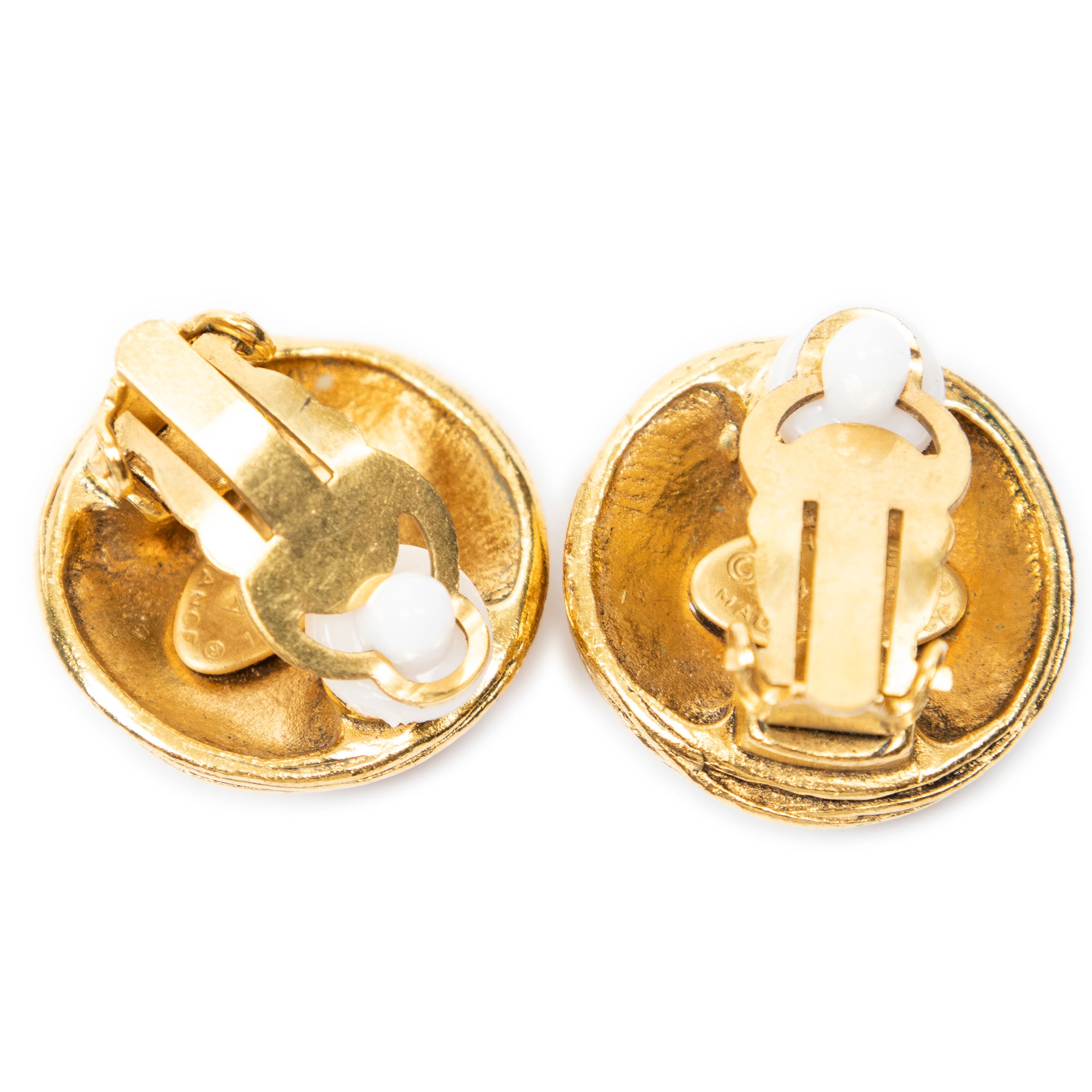 Earrings CC Round Clip On Earrings Gold Gold Plated