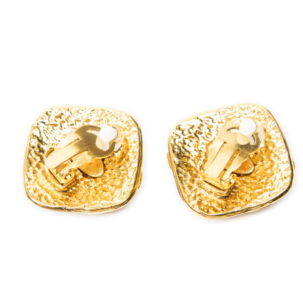 Earrings CC Diamond-Shaped Clip On Earrings Gold Gold Plated