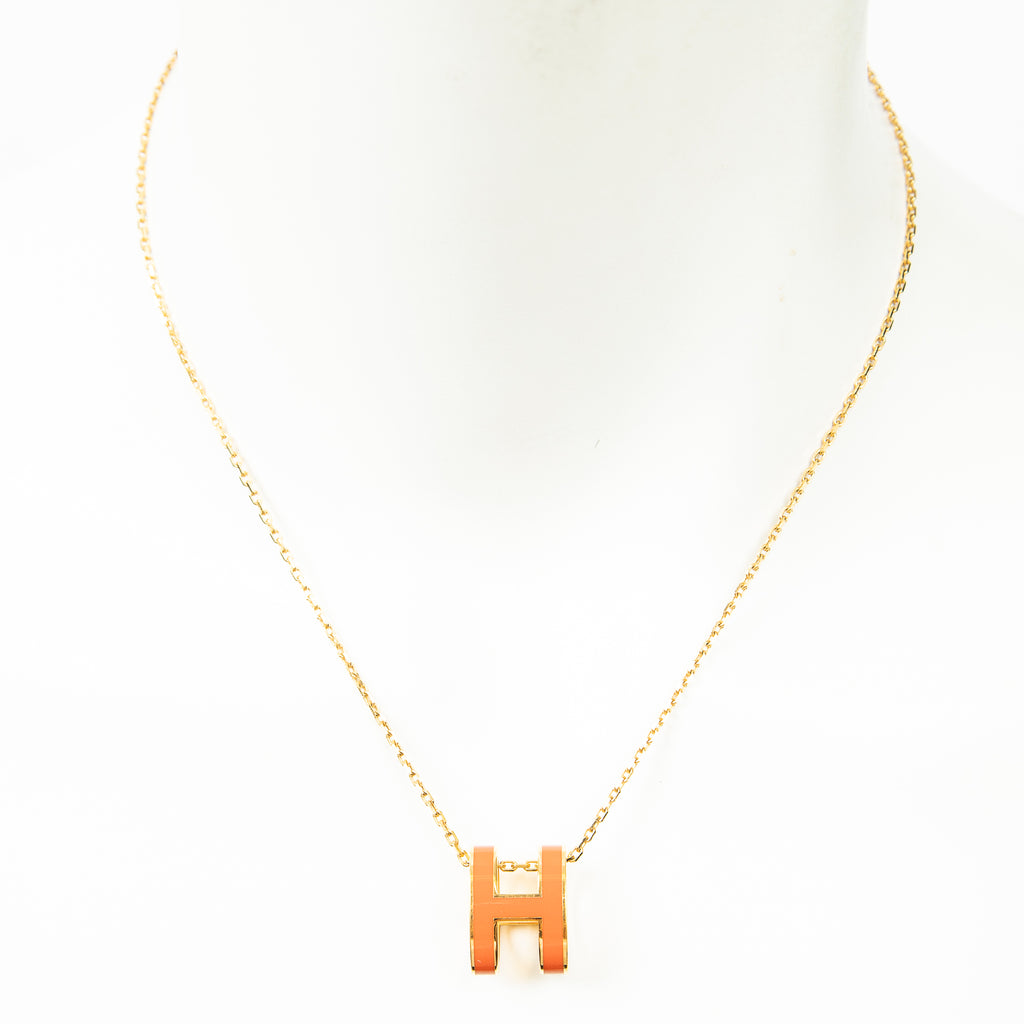 Collar Pop H con colgante, naranja, chapado en oro