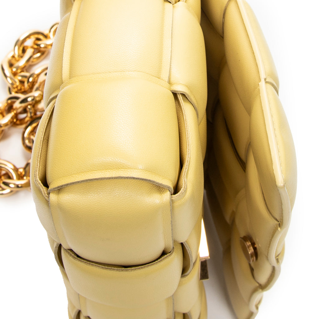 Shoulder Bag Padded Chain Cassette Crossbody Light Yellow Maxi Intrecciato Padded Leather