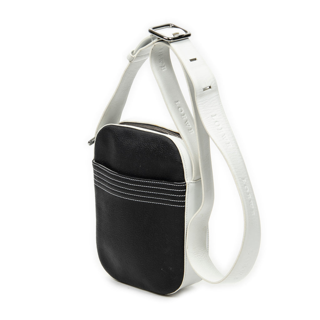 Shoulder Bag Small Camera Messenger Black Anagram Embossed Leather