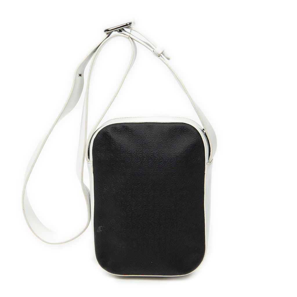 Shoulder Bag Small Camera Messenger Black Anagram Embossed Leather