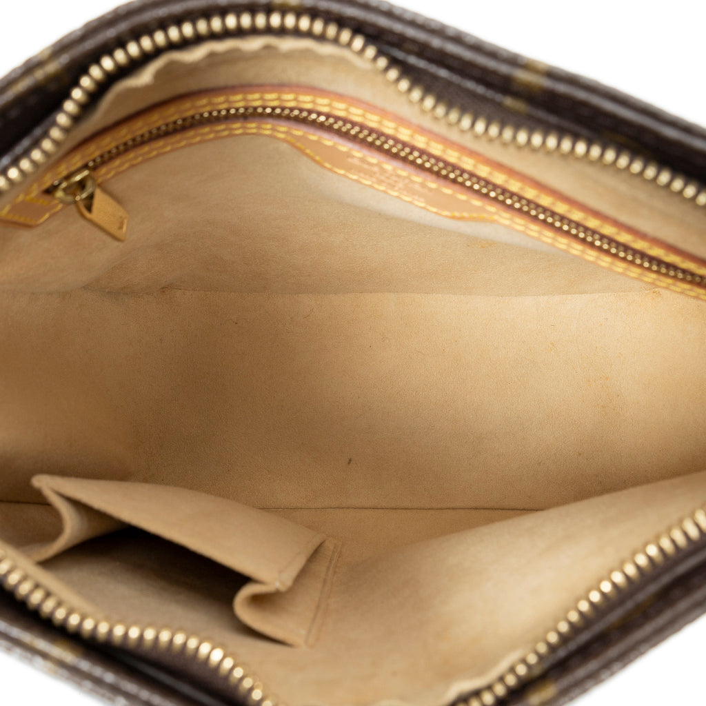 Shoulder Bag Looping MM Brown Monogram Canvas
