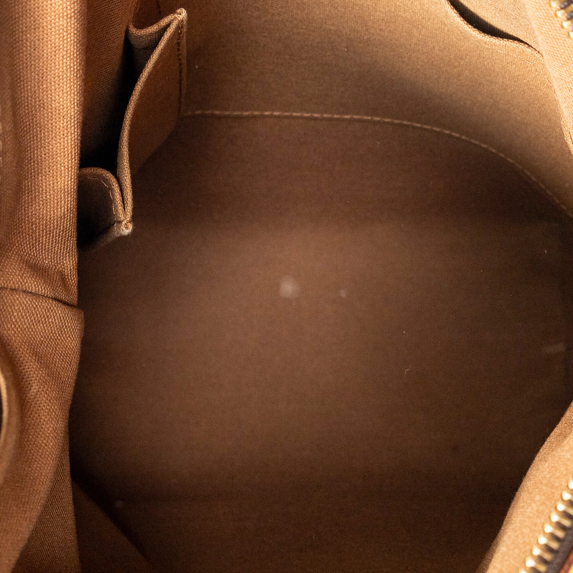 Handbag Lockit Vertical PM Brown Monogram Canvas