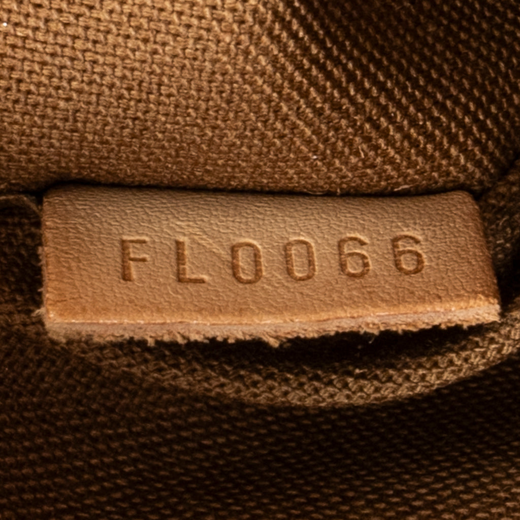 Handbag Lockit Vertical PM Brown Monogram Canvas