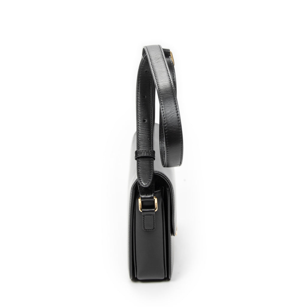 Shoulder Bag Classique Triomphe Crossbody Black Calfskin Leather