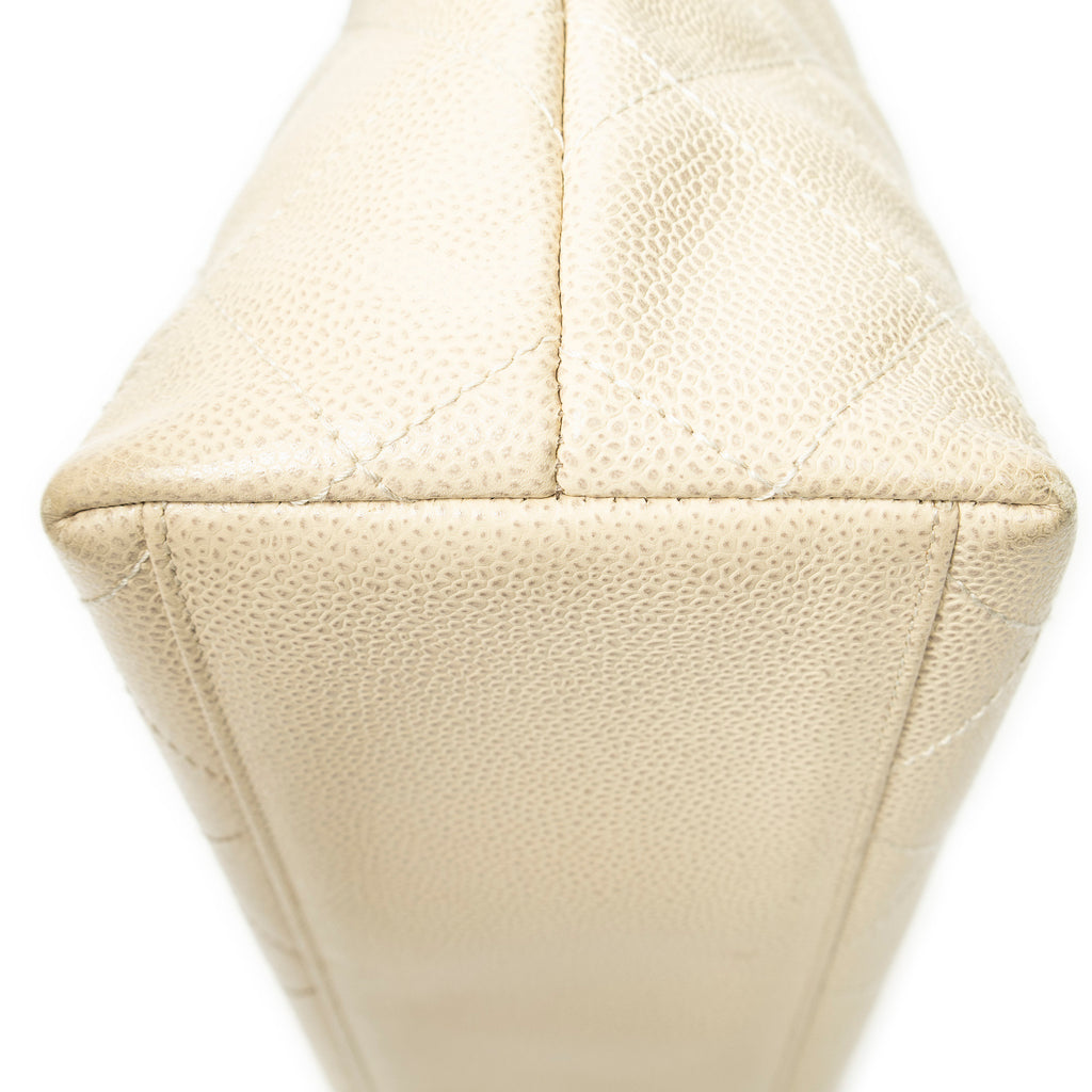 Handbag CC Wood Handle Tote Ivory Quilted Caviar Leather