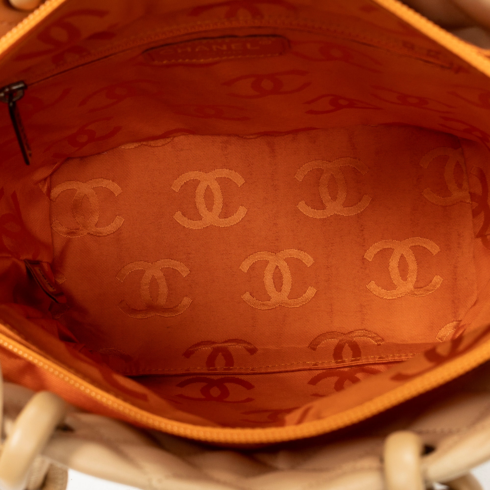 Shoulder Bag Cambon Ligne Bucket Tote Beige Quilted Lambskin Leather