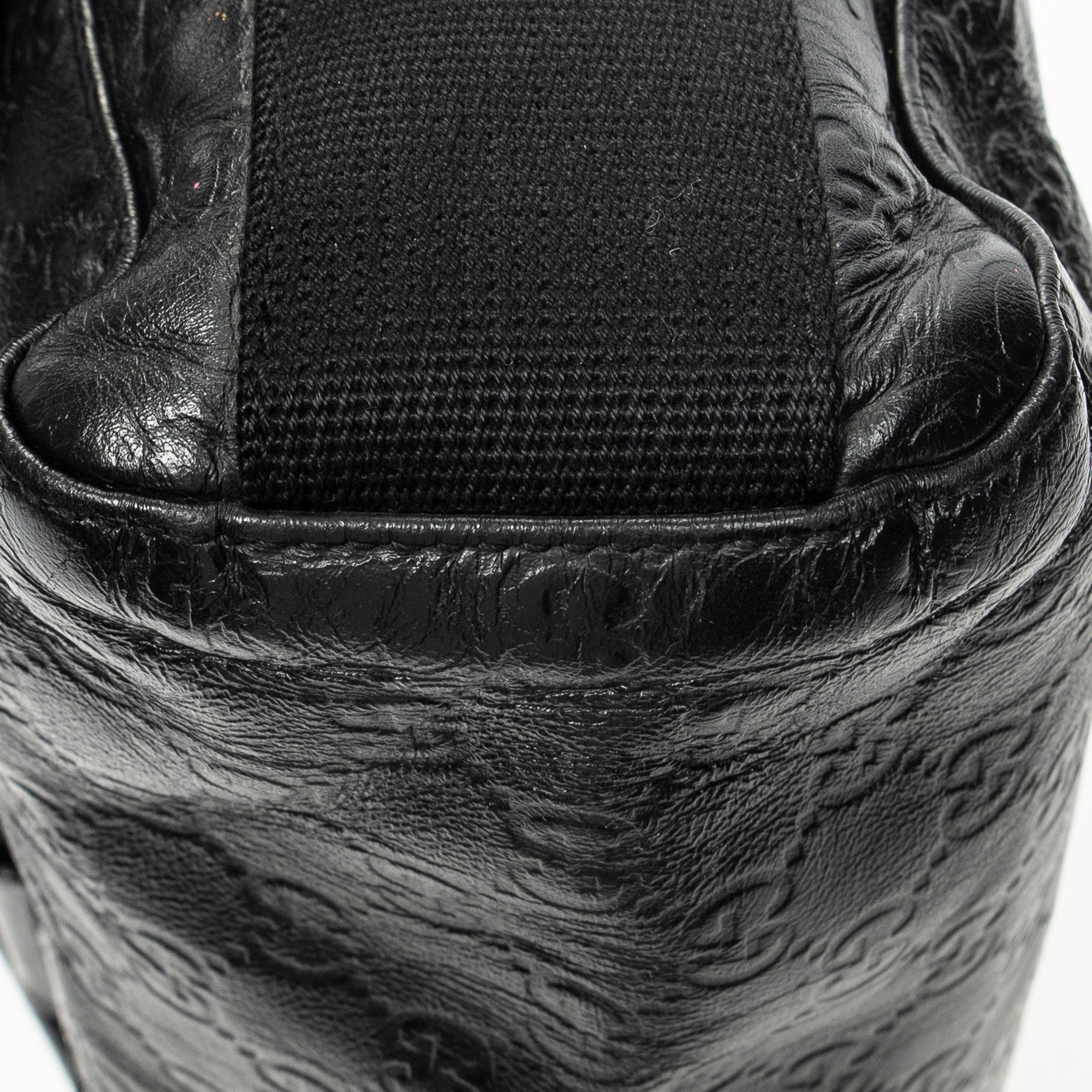 Shoulder Bag Web Medium Rubber Messenger Black Guccissima Leather