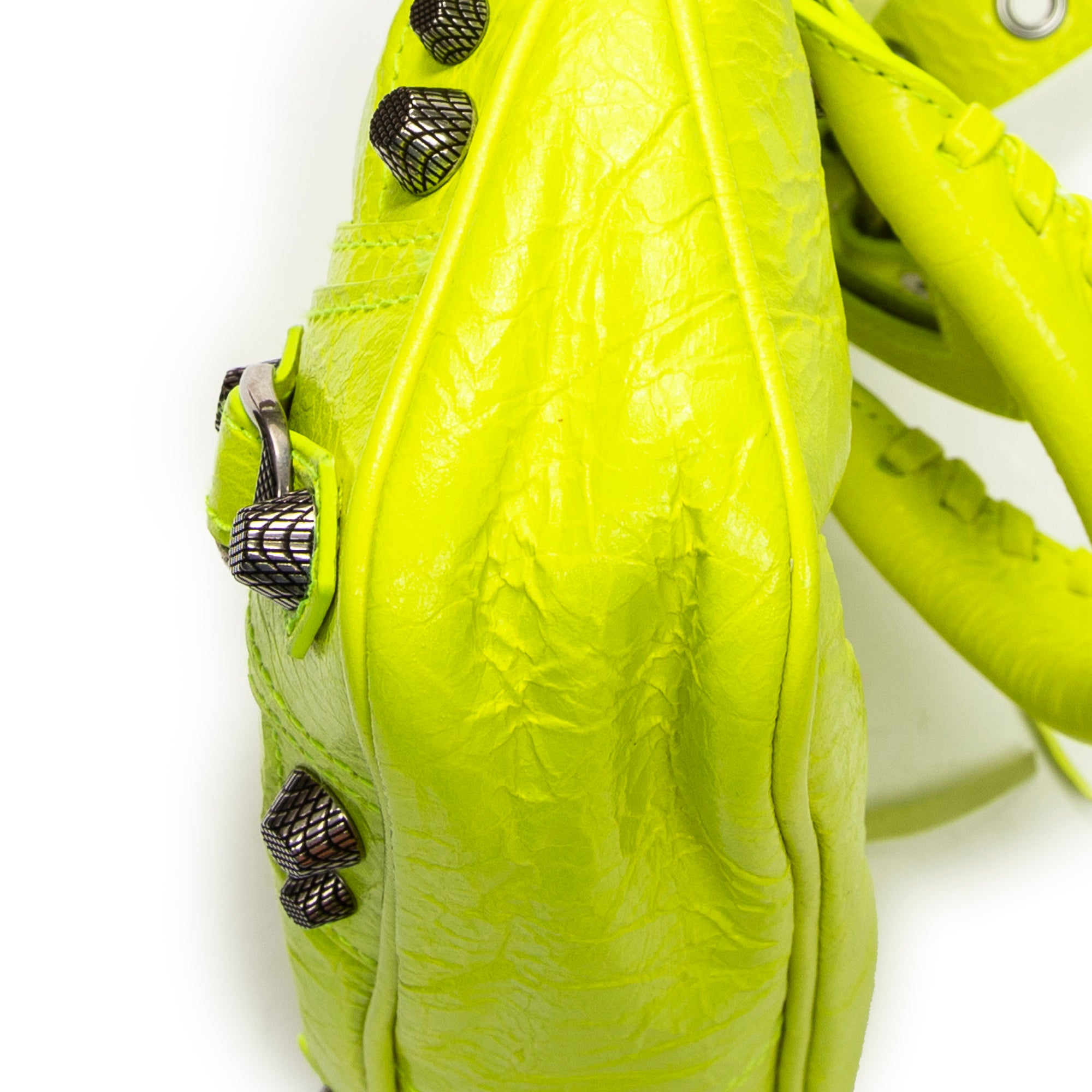 Shoulder Bag Small Neo Cagole Neon Green Distressed Calfskin Leather