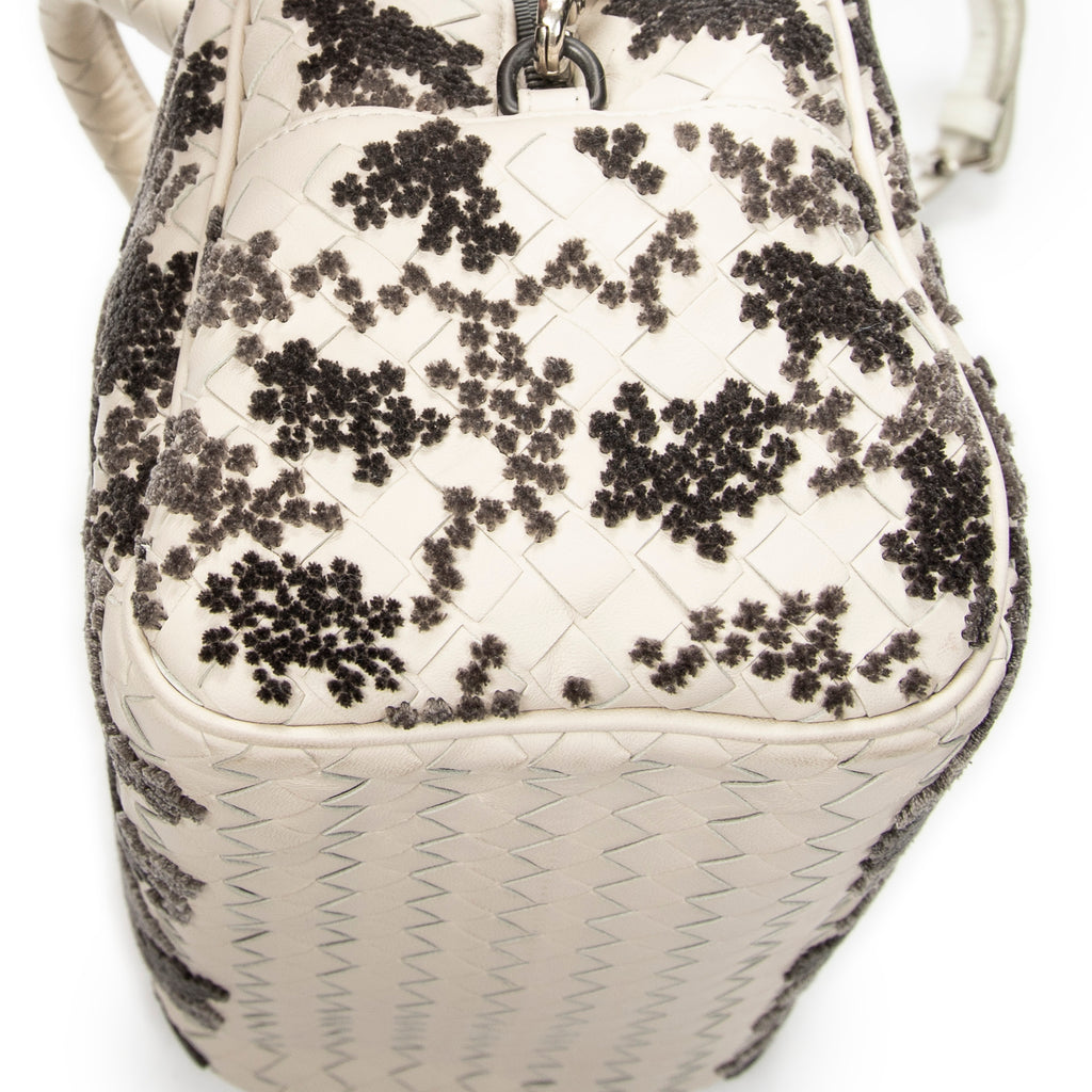 Handbag Velvet Bouquet Boston White Intrecciato Leather