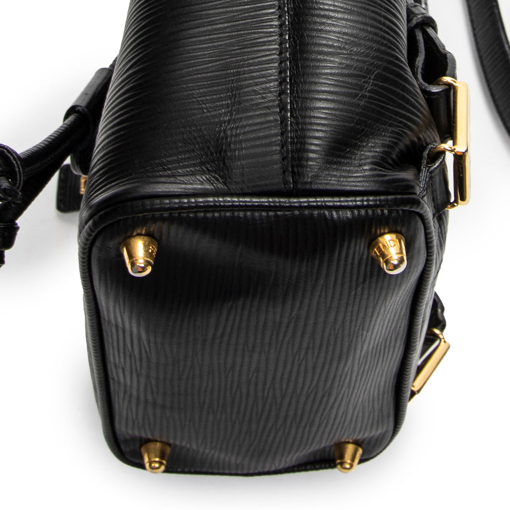 Backpack Vintage Flap Drawstring Backpack Black Grained Calfskin Leather