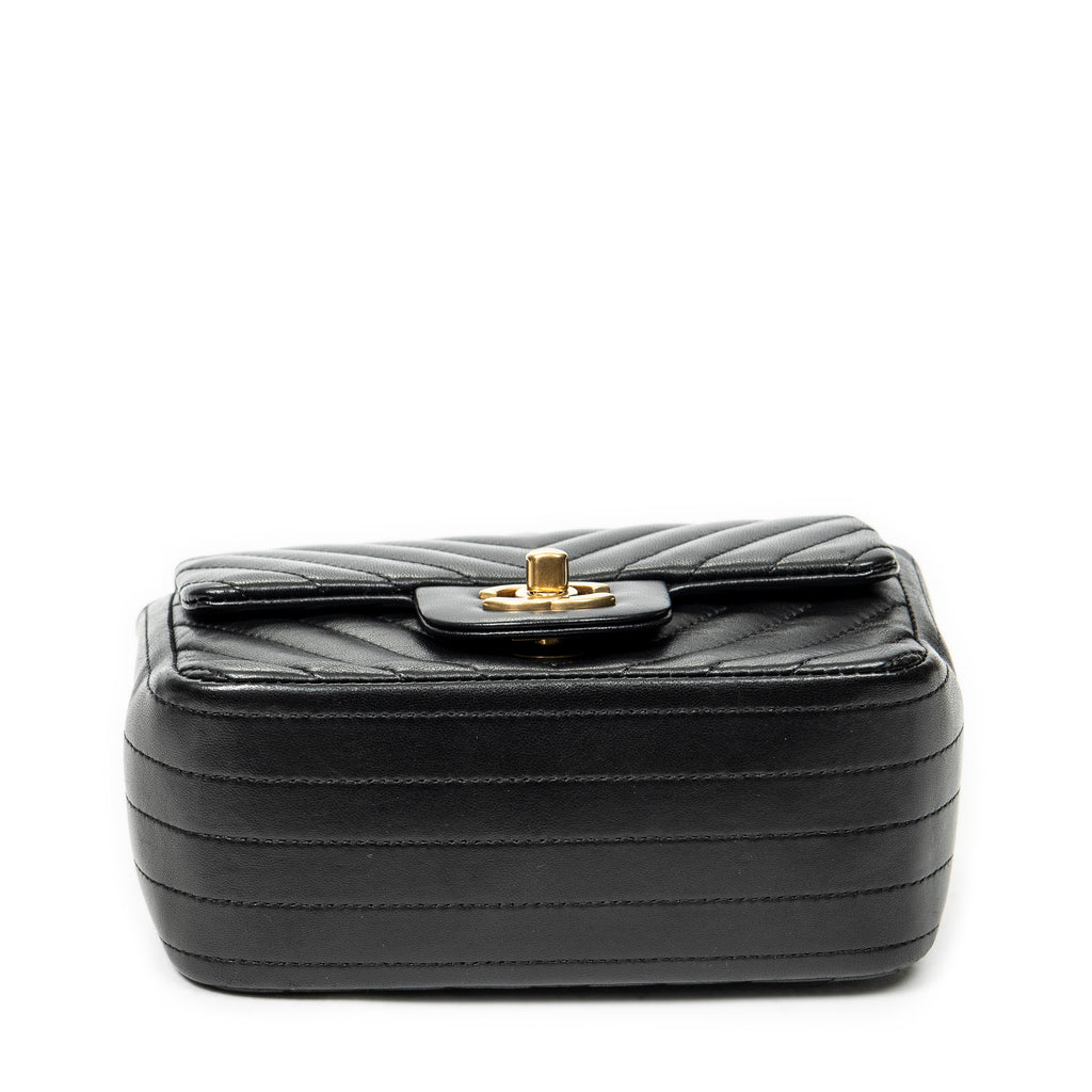 Shoulder Bag Mini Classic Square Flap Black Chevron Quilted Calfskin Leather