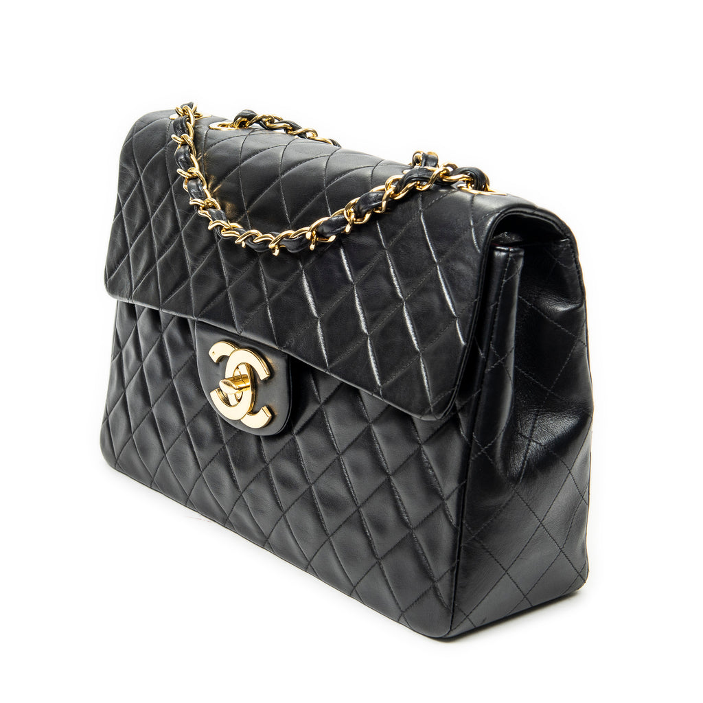 Shoulder Bag Maxi Jumbo XL Flap Black Quilted Lambskin Leather