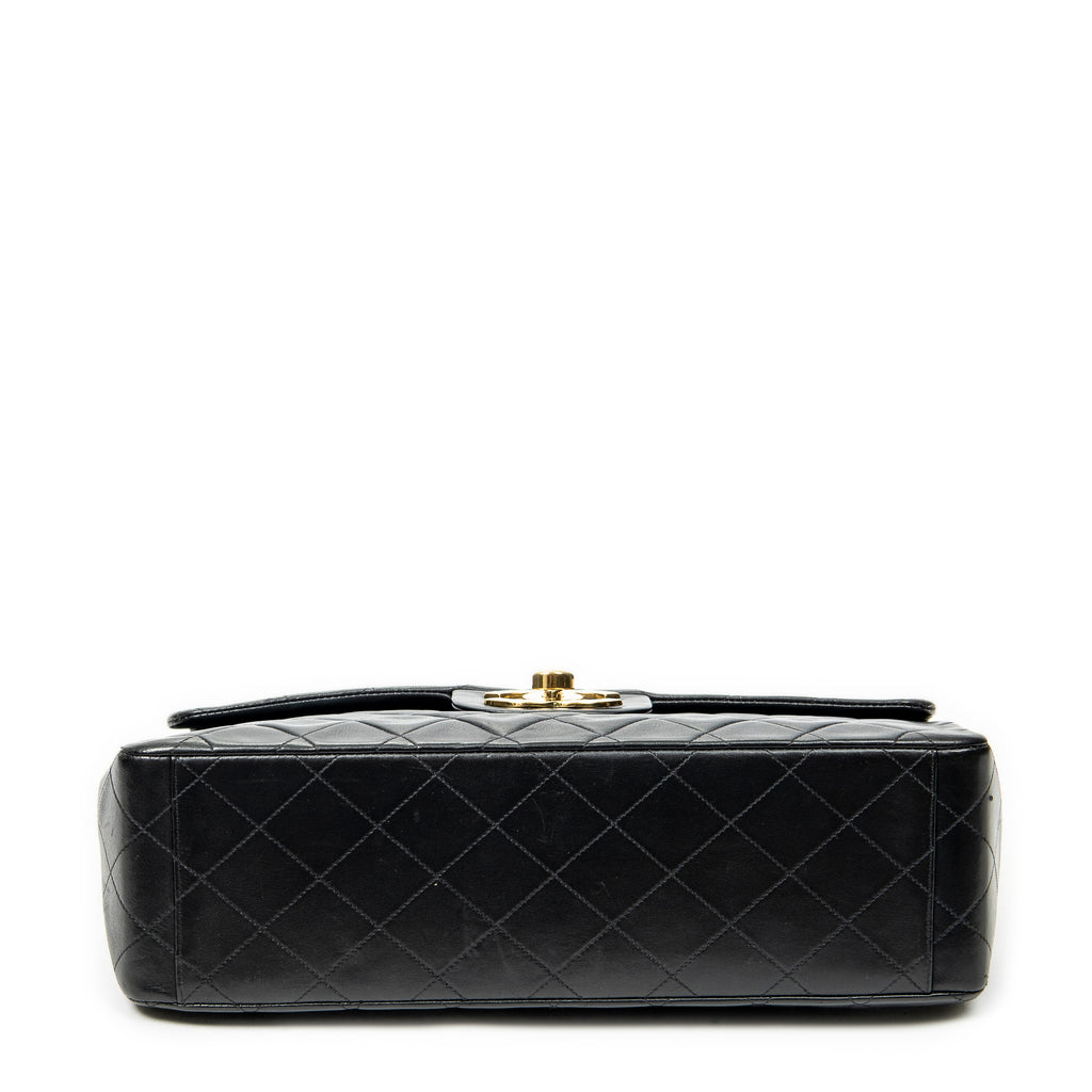 Shoulder Bag Maxi Jumbo XL Flap Black Quilted Lambskin Leather
