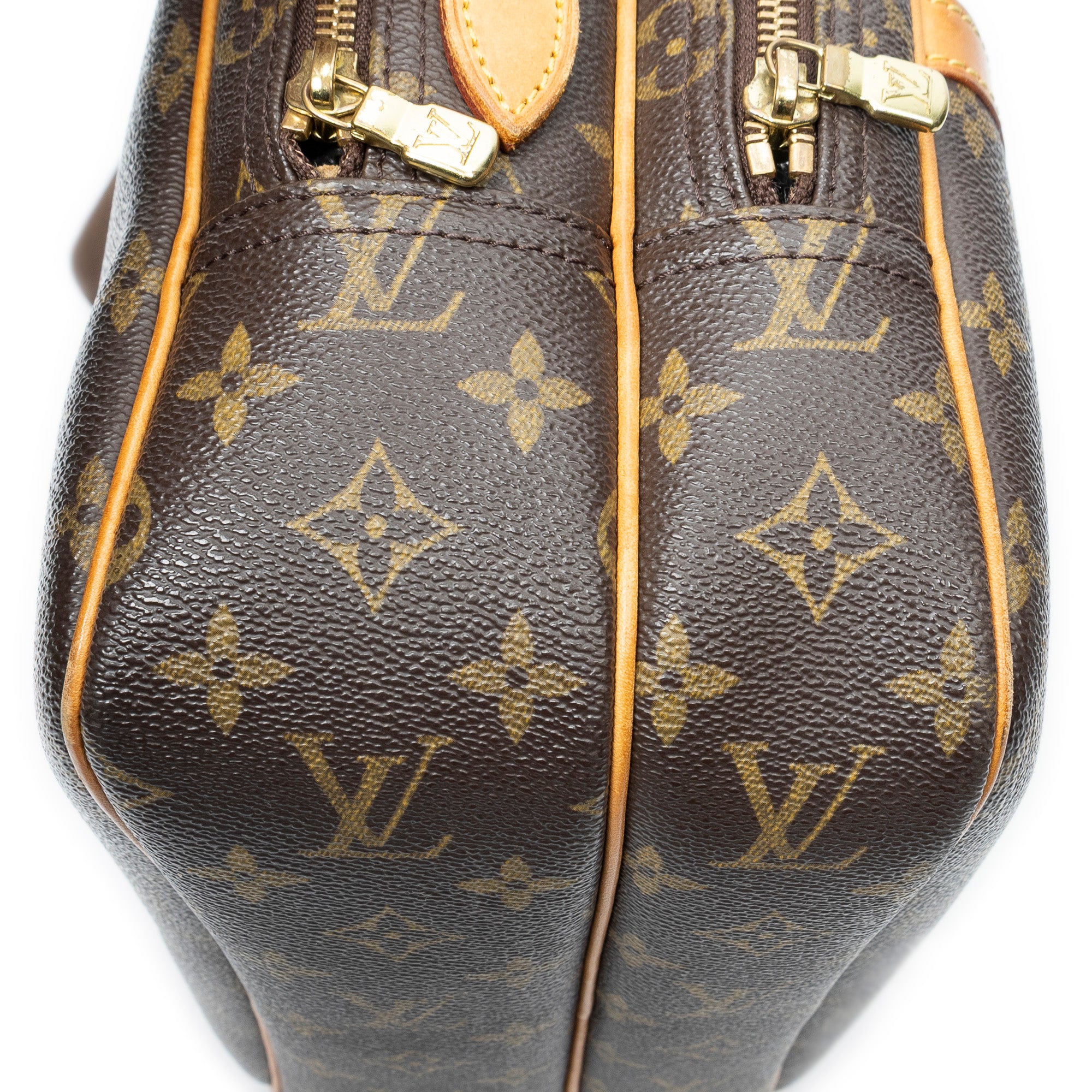 Shoulder Bag Reporter PM Brown Monogram Canvas