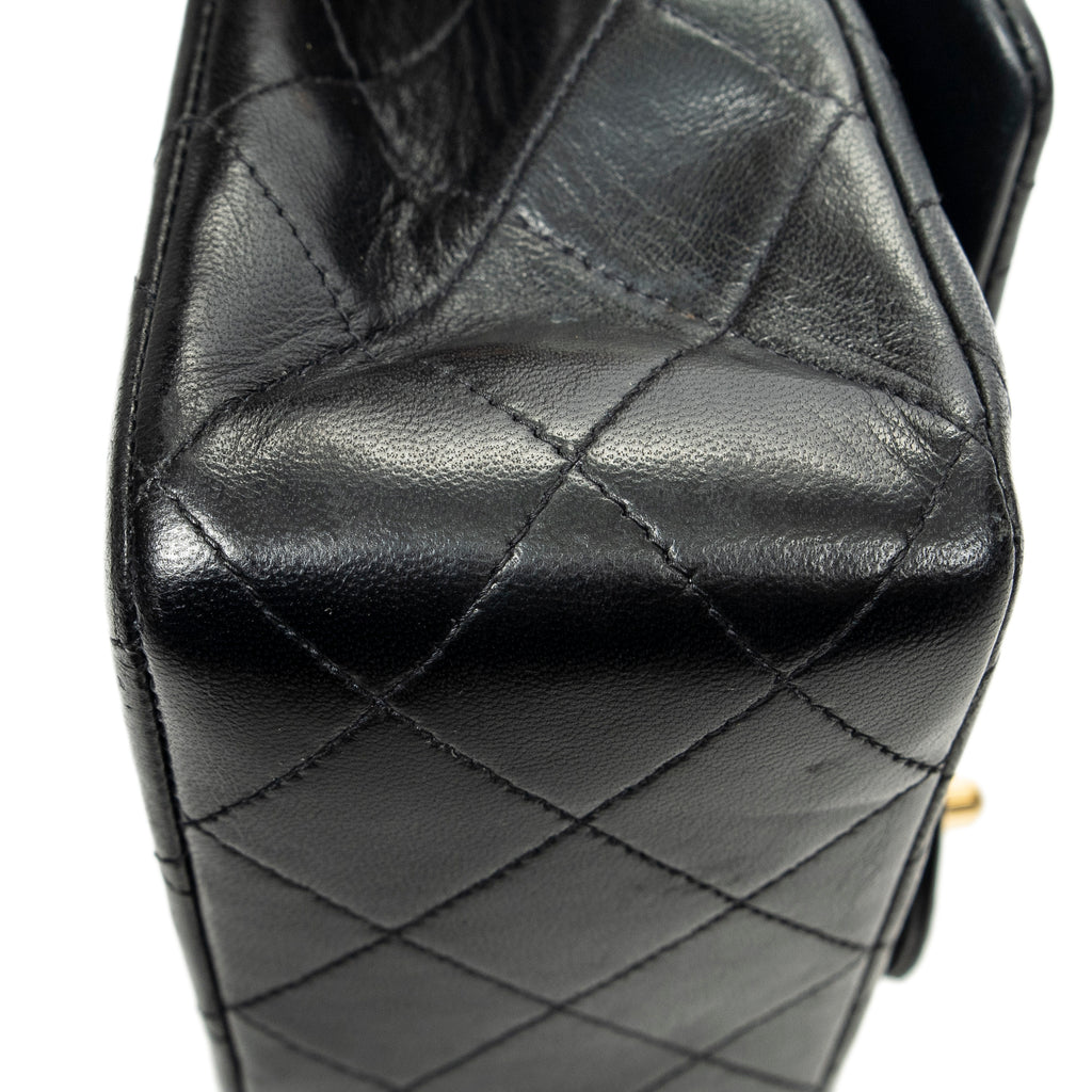 Shoulder Bag Classic Double Flap 26 Black Quilted Lambskin Leather