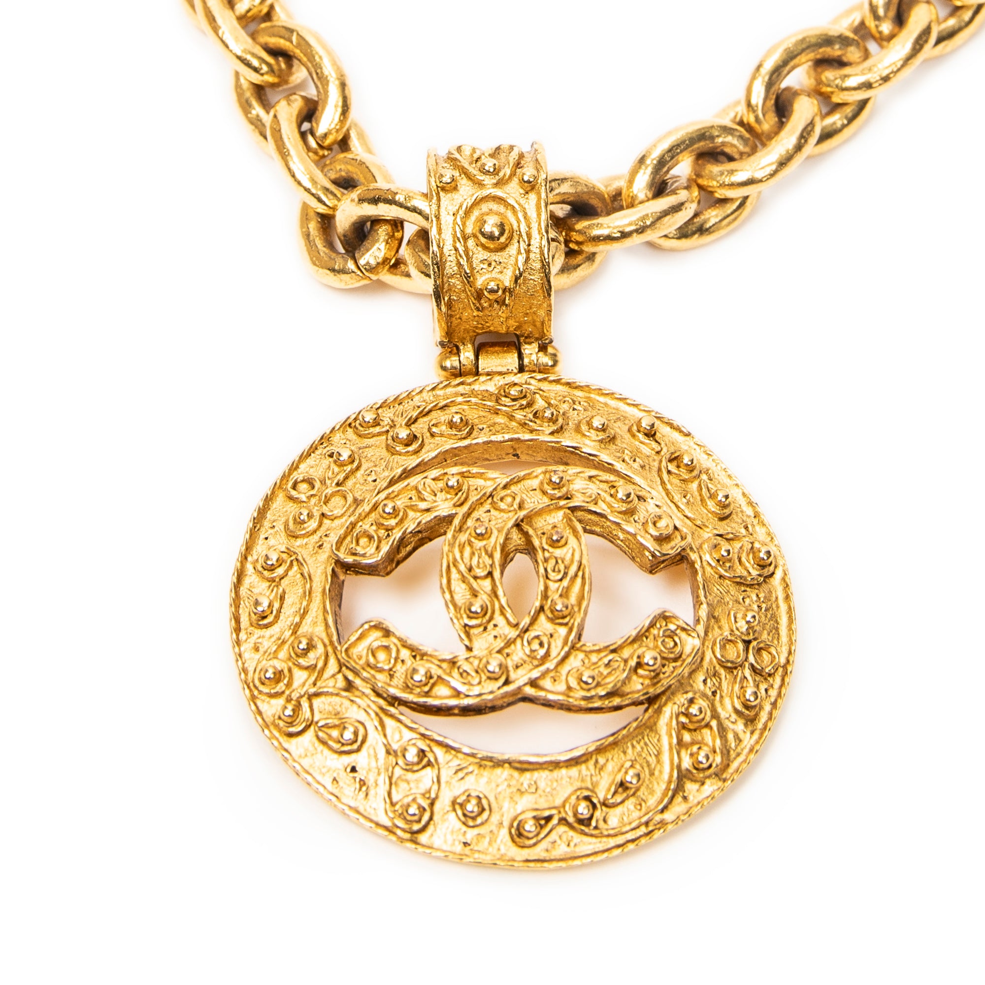 Necklace CC Medallion Pendant Necklace Gold Gold Plated