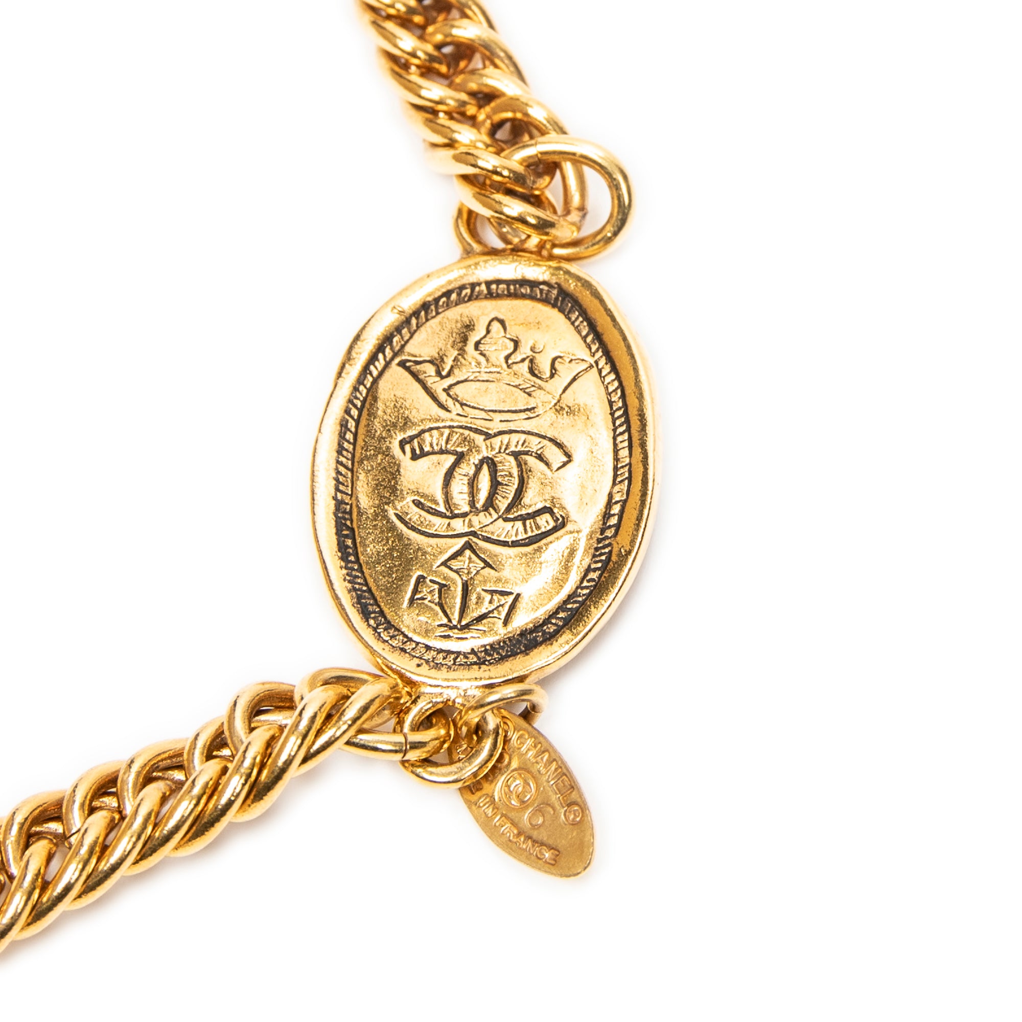 Necklace CC Crown Medallion Necklace Gold Gold Plated