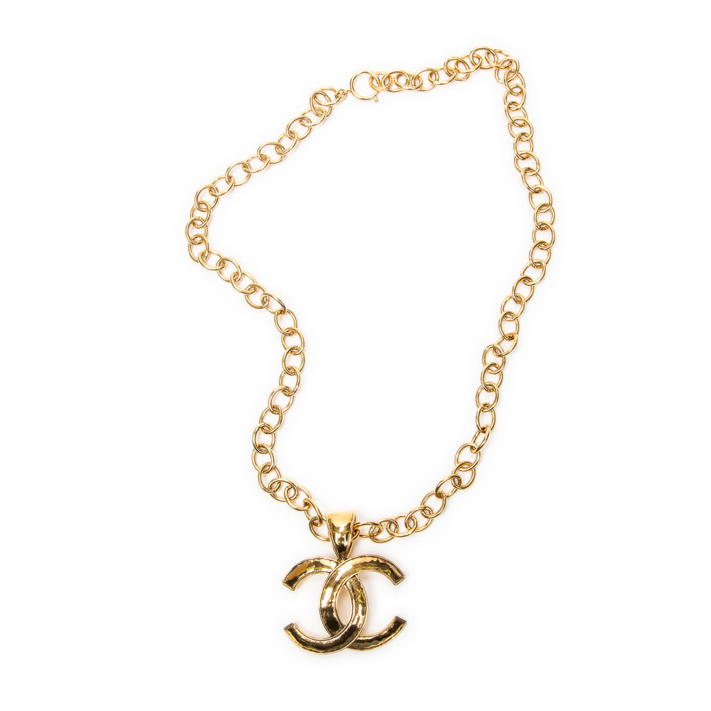 Necklace Large CC Pendant Necklace Gold Gold Plated