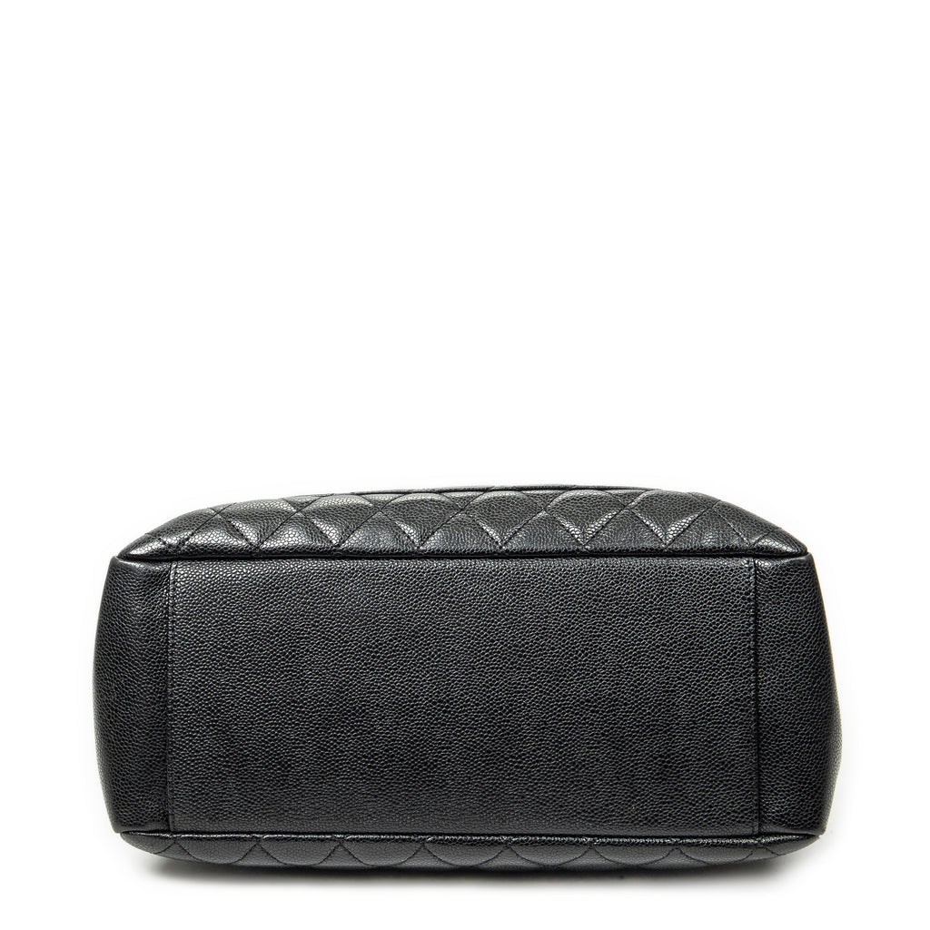 Shoulder Bag Grand Shopping Tote Black Quilted Caviar Leather