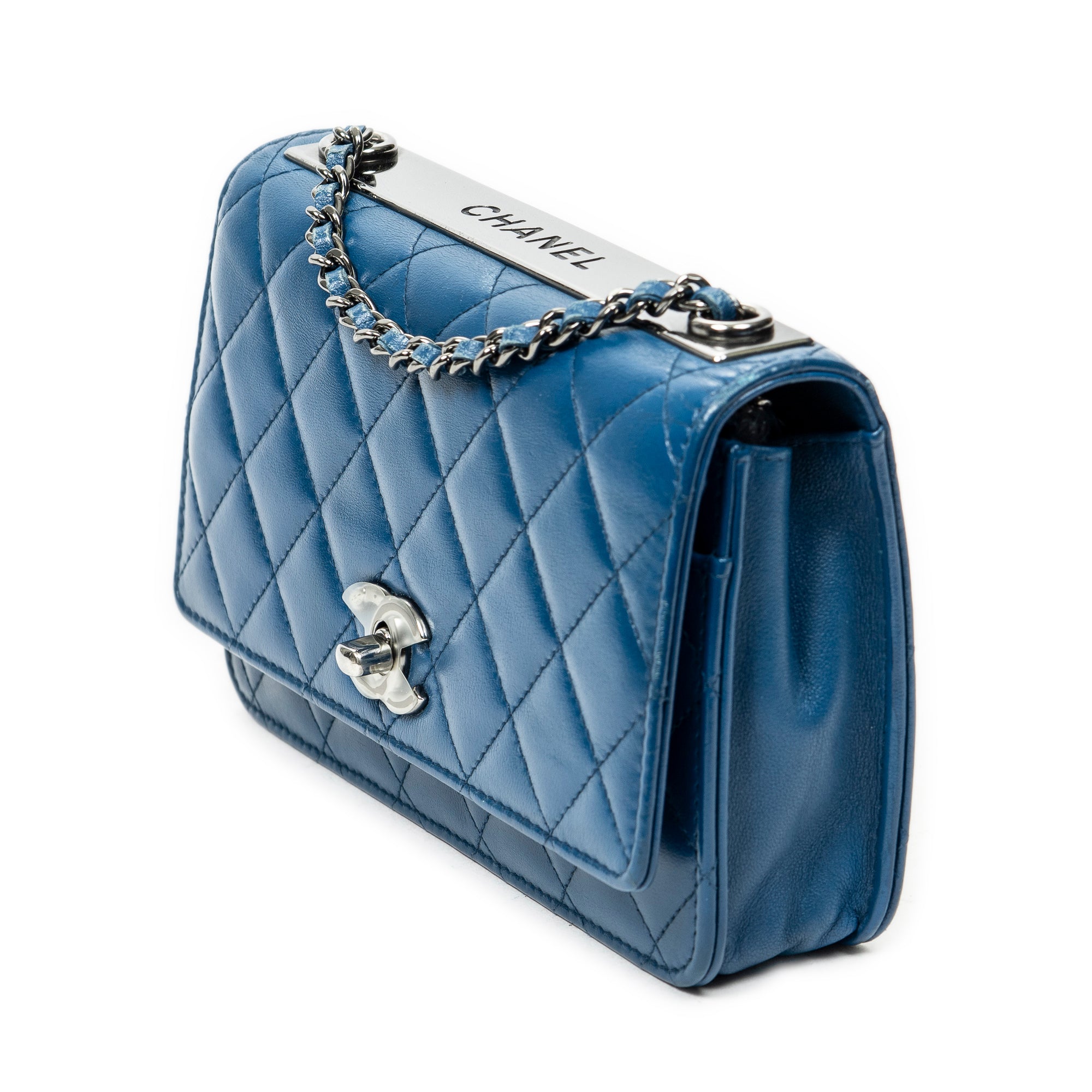 Shoulder Bag Trendy Wallet on Chain Blue Quilted Lambskin Leather