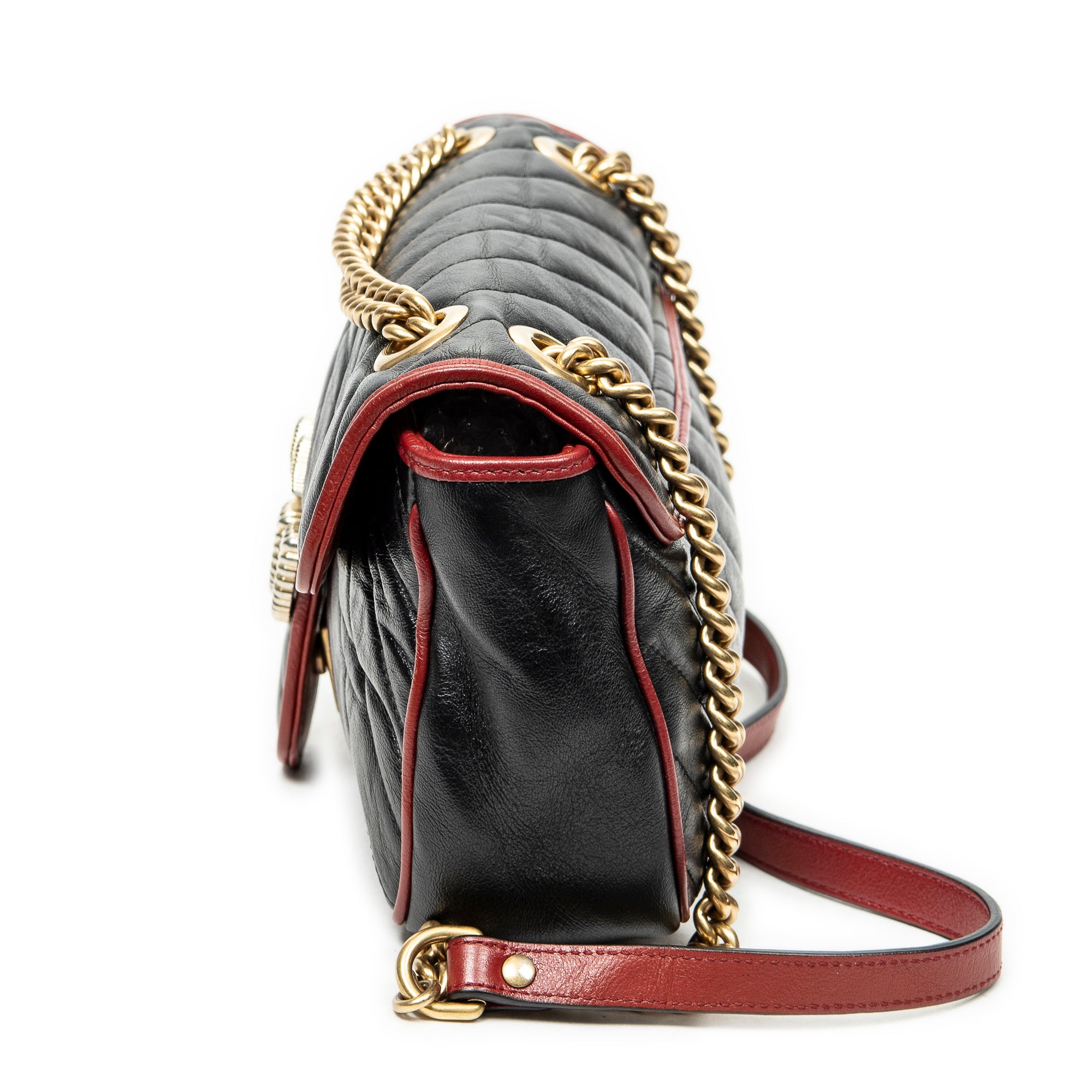 Shoulder Bag Small GG Marmont Flap Black Quilted Calfskin Leather