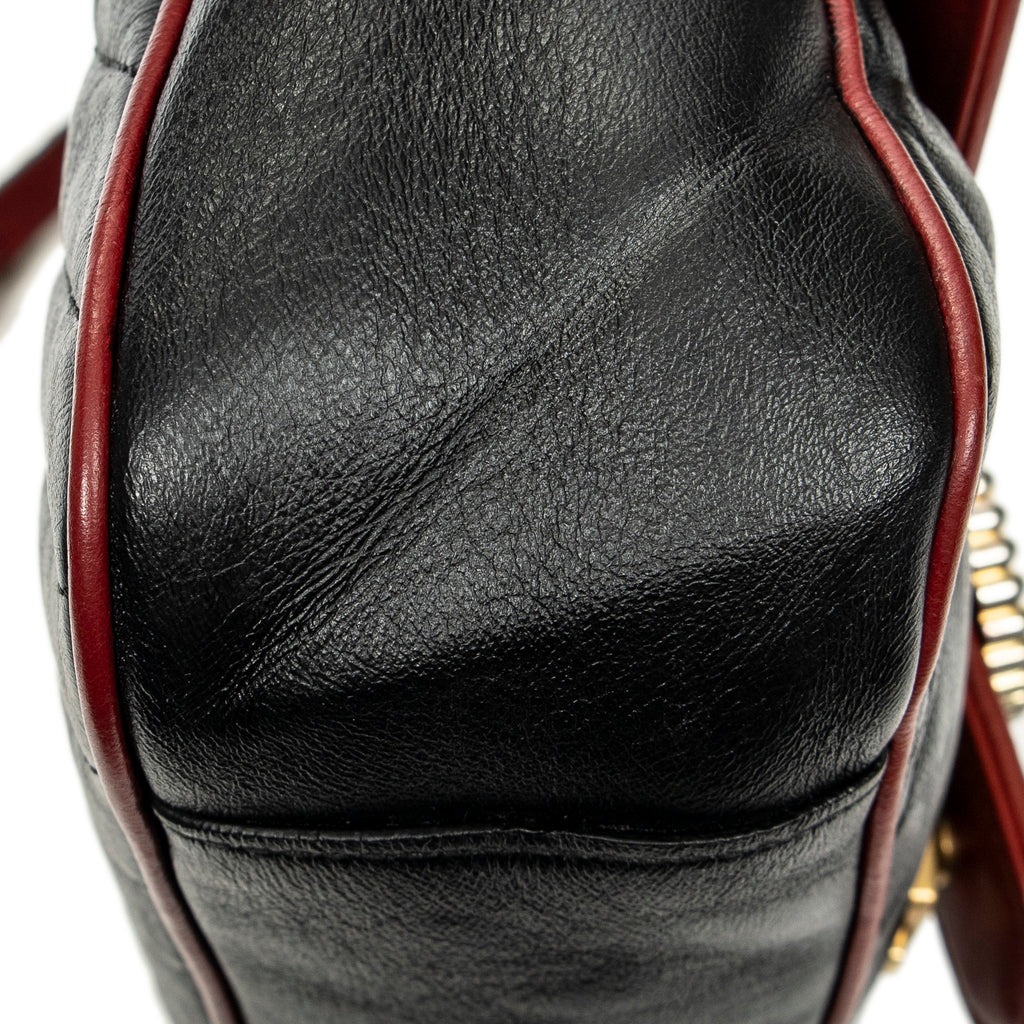 Shoulder Bag Small GG Marmont Flap Black Quilted Calfskin Leather