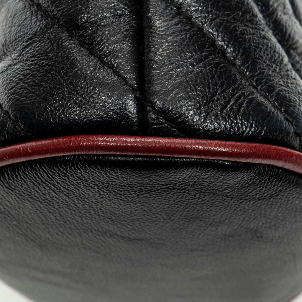 Shoulder Bag GG Marmont Torchon Bucket Bag Black Quilted Calfskin Leather