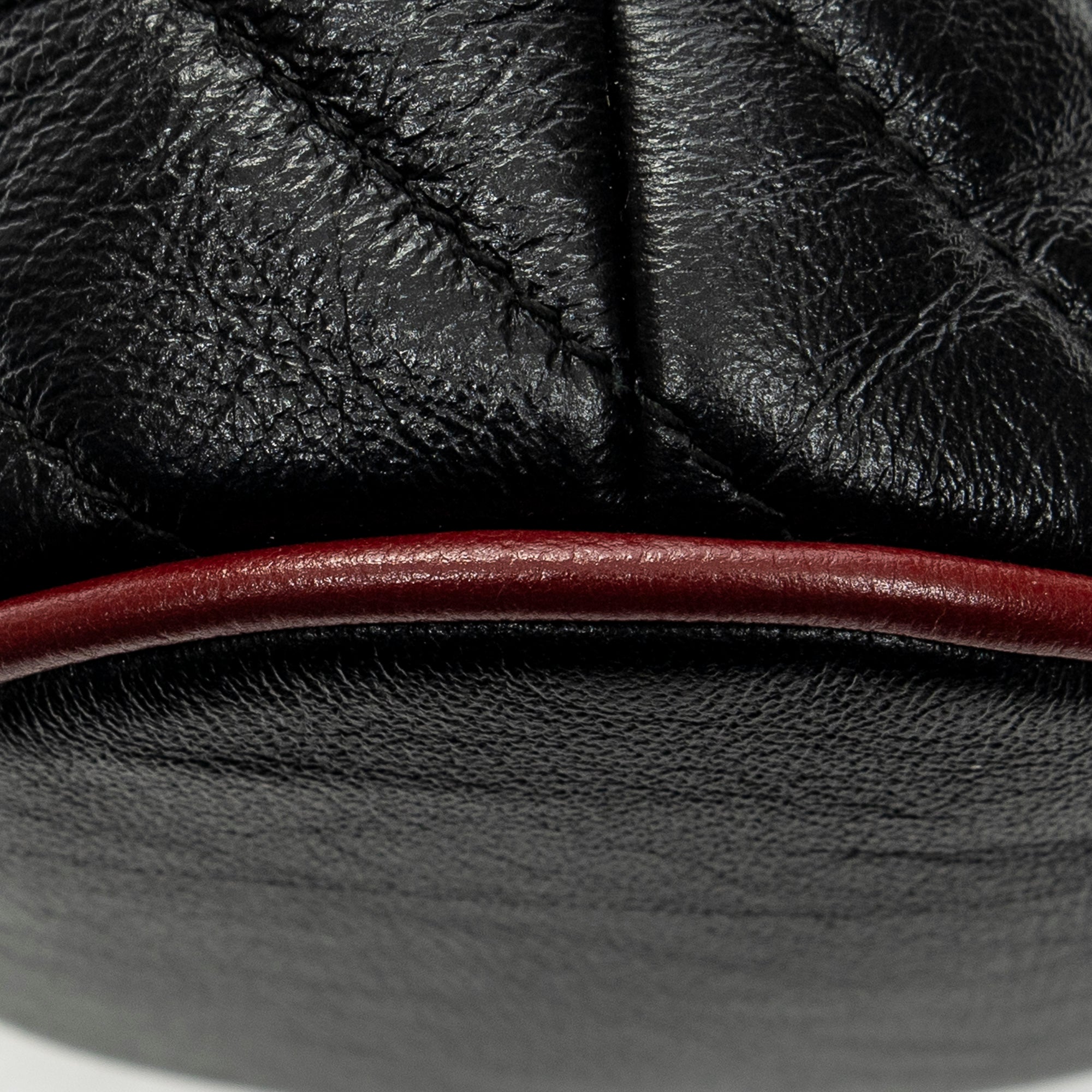 Shoulder Bag GG Marmont Torchon Bucket Bag Black Quilted Calfskin Leather