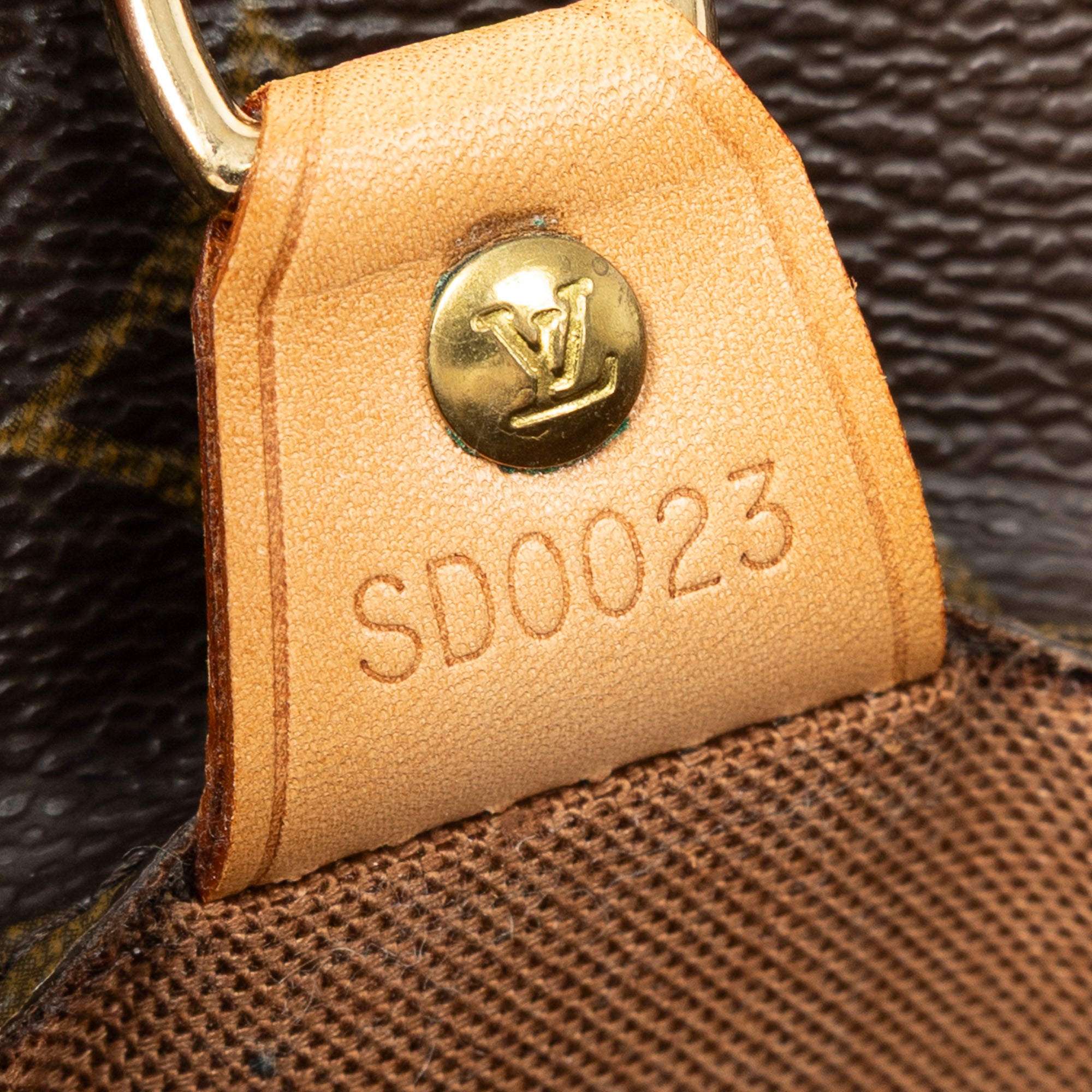 Shoulder Bag Vavin GM Brown Monogram Canvas