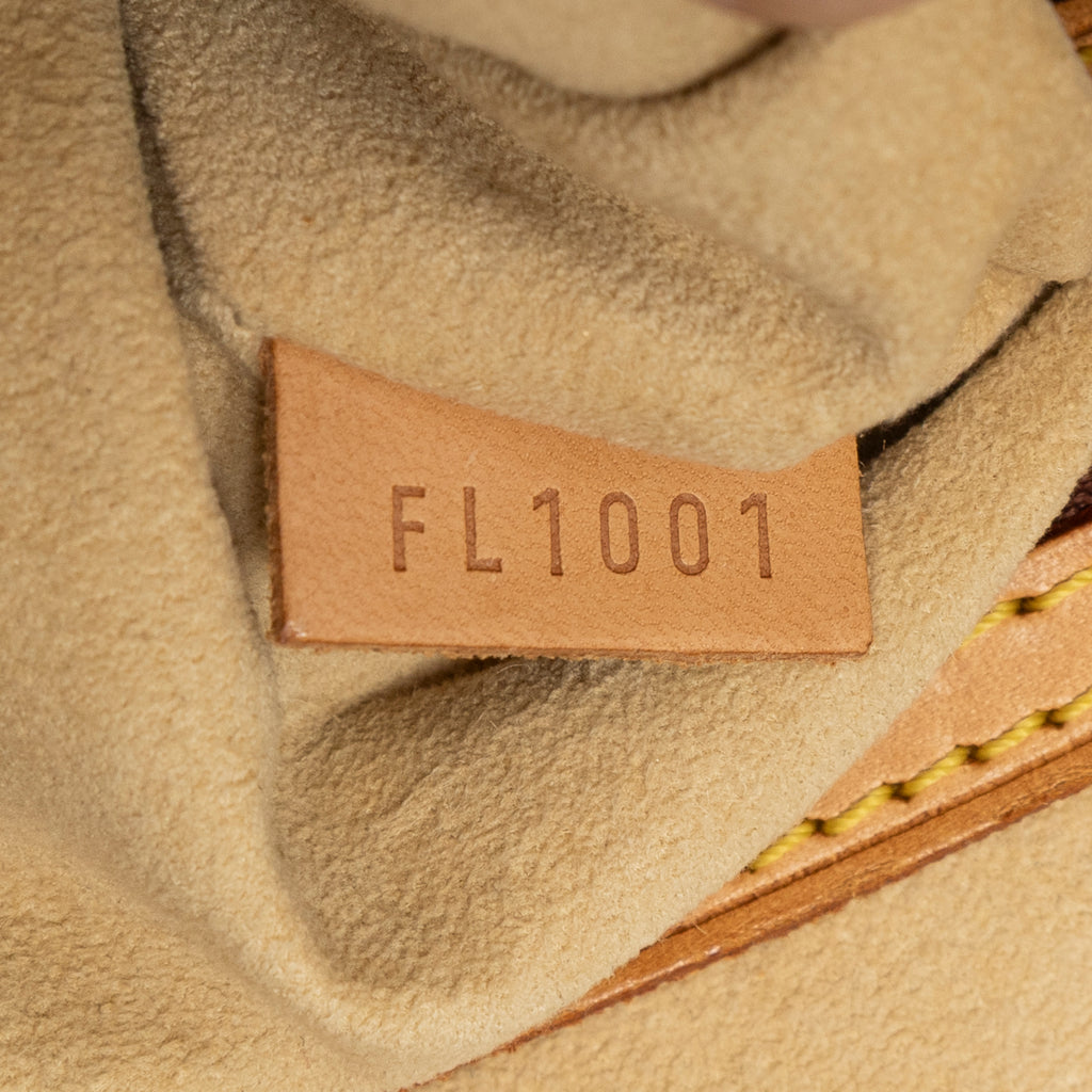 Shoulder Bag Looping MM Brown Monogram Canvas