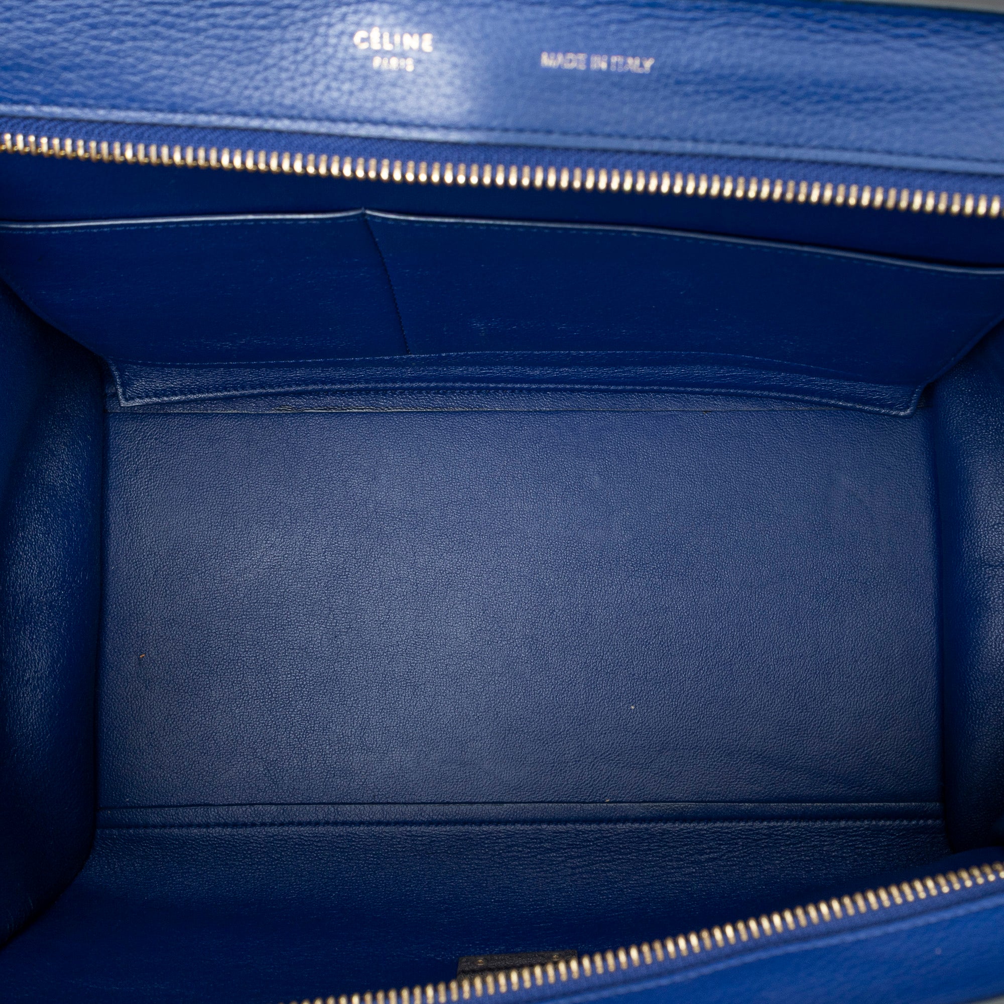 Shoulder Bag Medium Trapeze Blue Grained Calfskin Leather