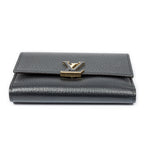 Wallet Capucines Black Taurillon Leather