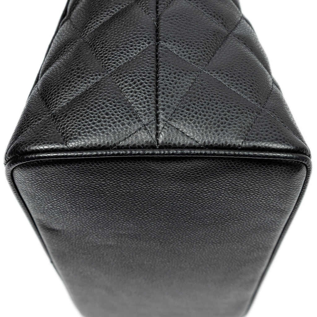 Shoulder Bag Timeless Medallion Tote Black Quilted Caviar Leather