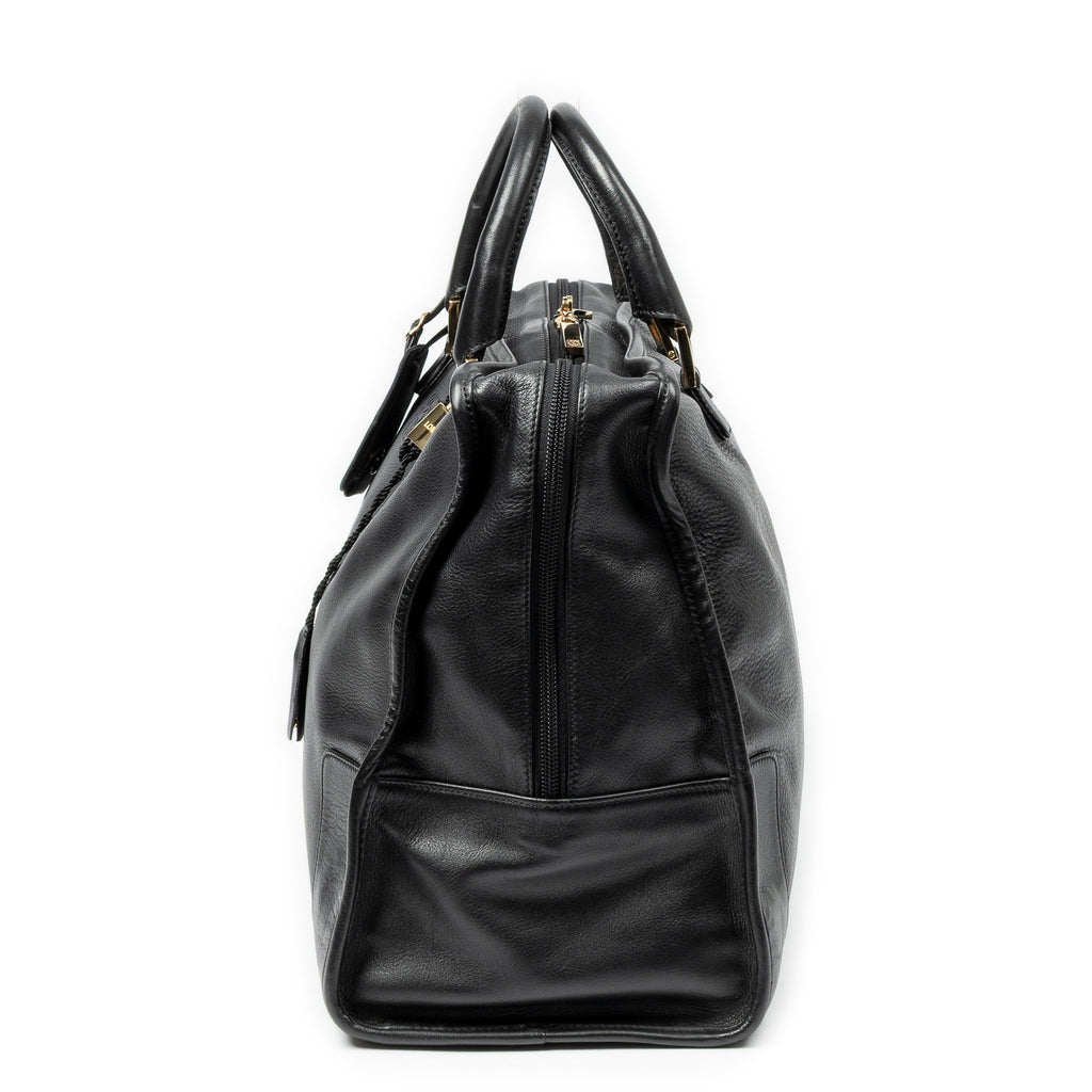 Handbag Amazona 40 Black Calfskin Leather