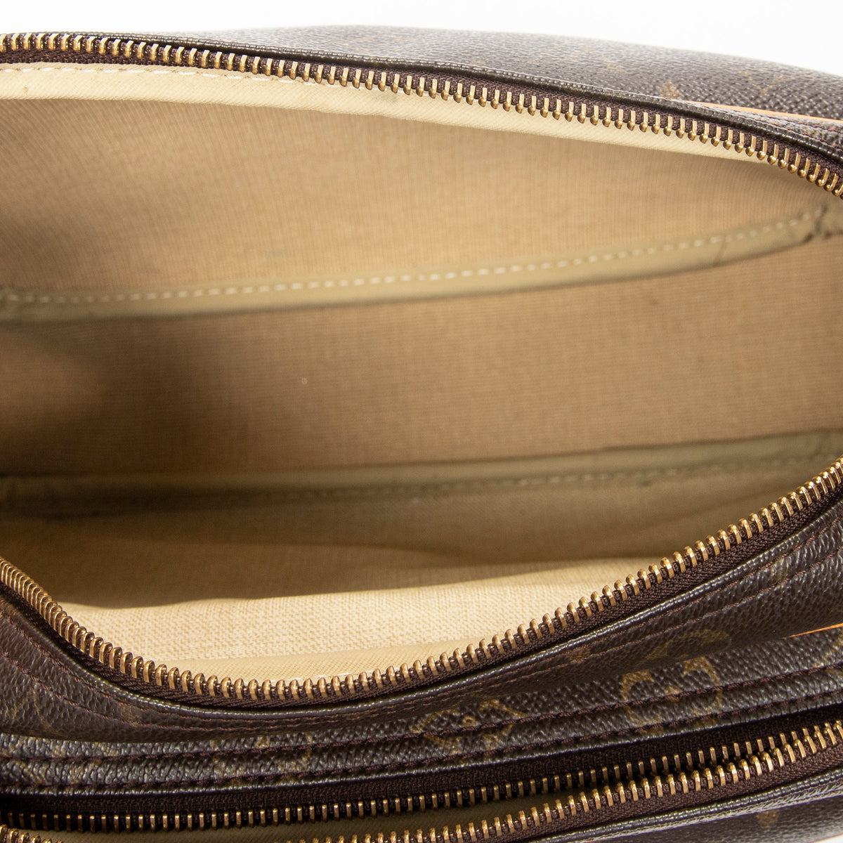 Shoulder Bag Reporter PM Brown Monogram Canvas