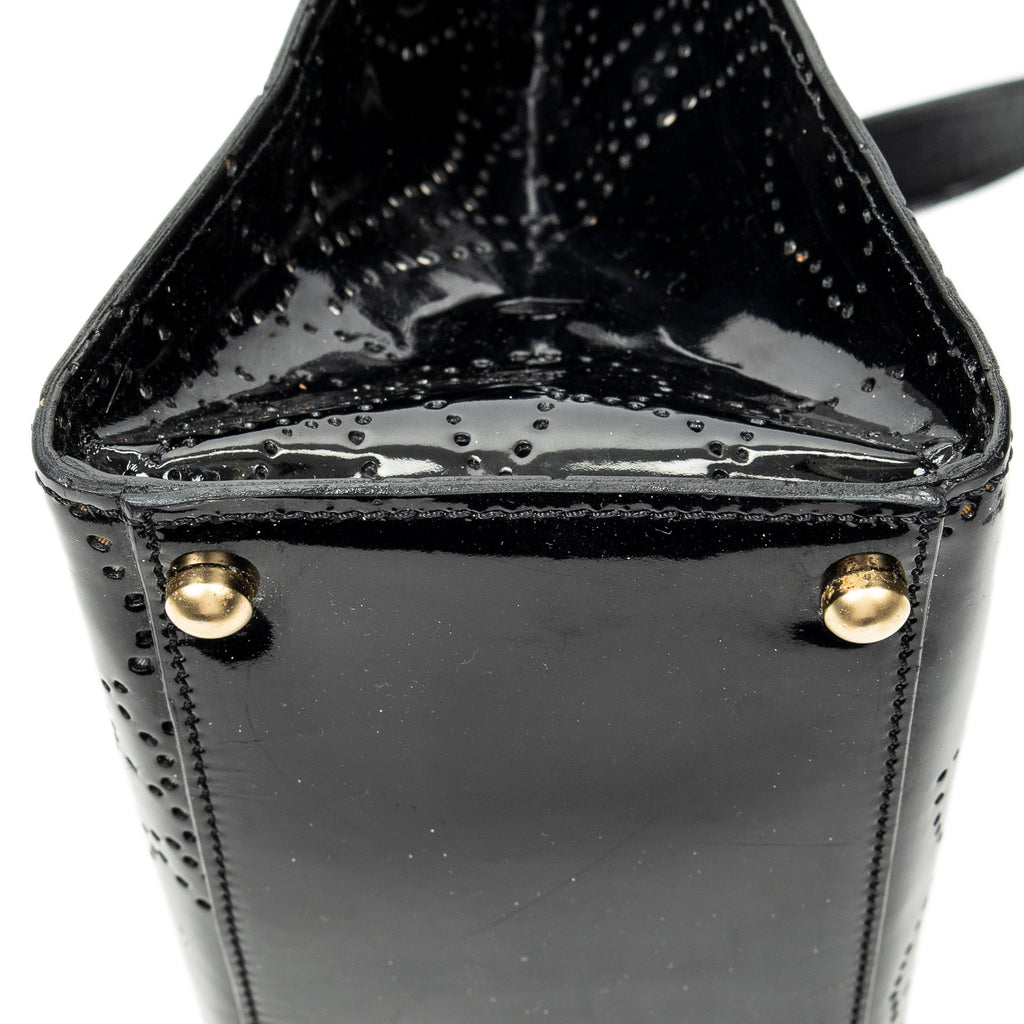 Shoulder Bag CC Perforated Camellia Tote Black Patent Leather