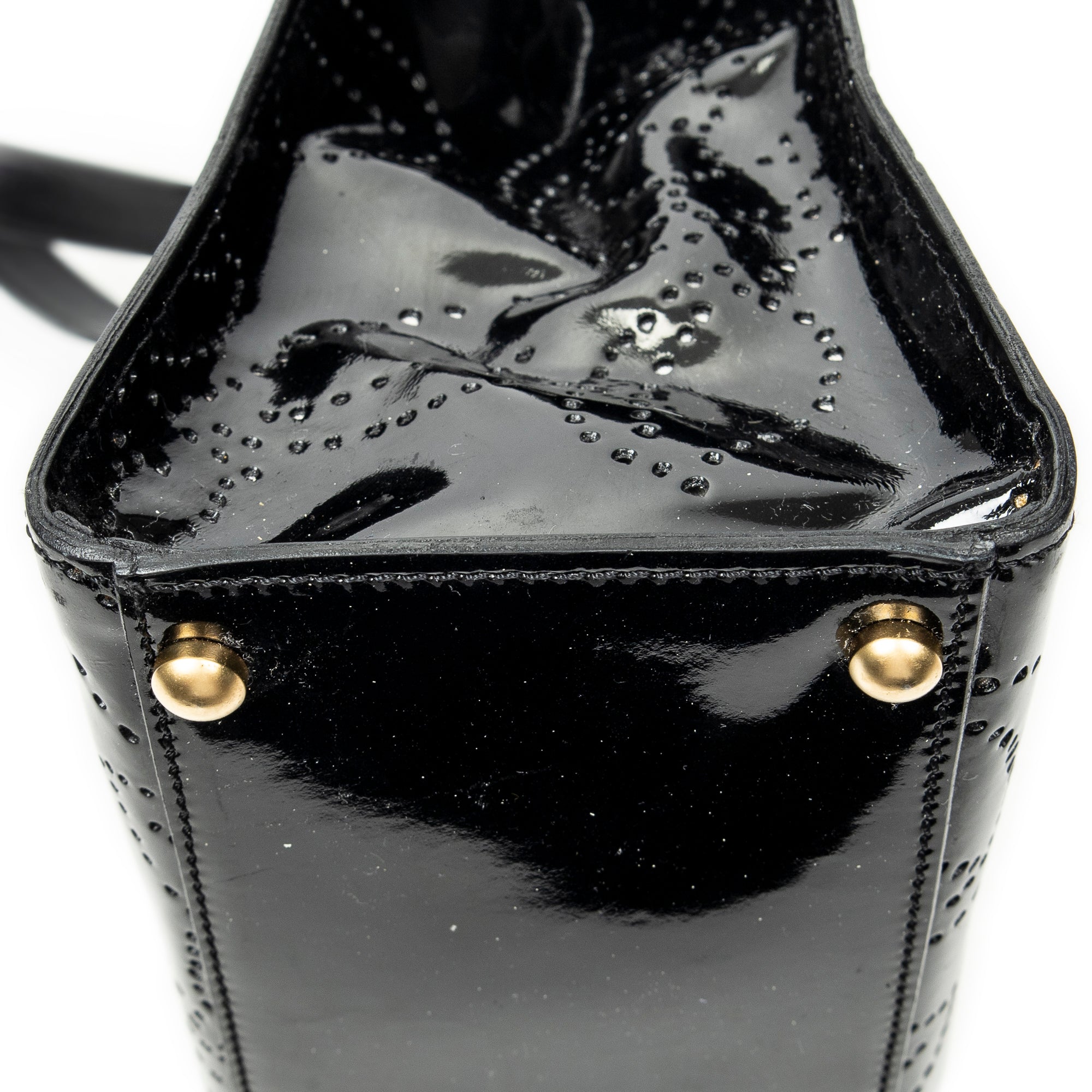 Shoulder Bag CC Perforated Camellia Tote Black Patent Leather