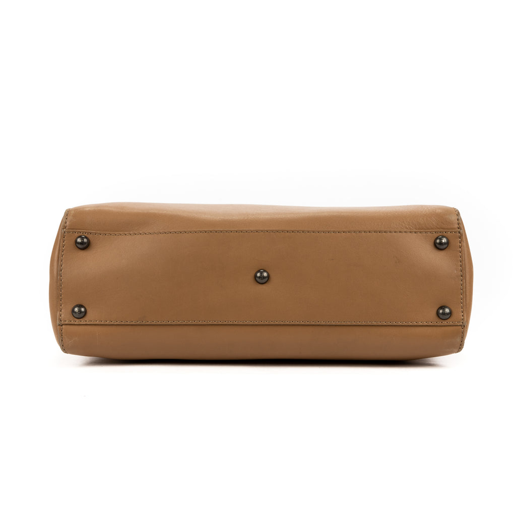 Handbag Peekaboo Beige Calfskin Leather