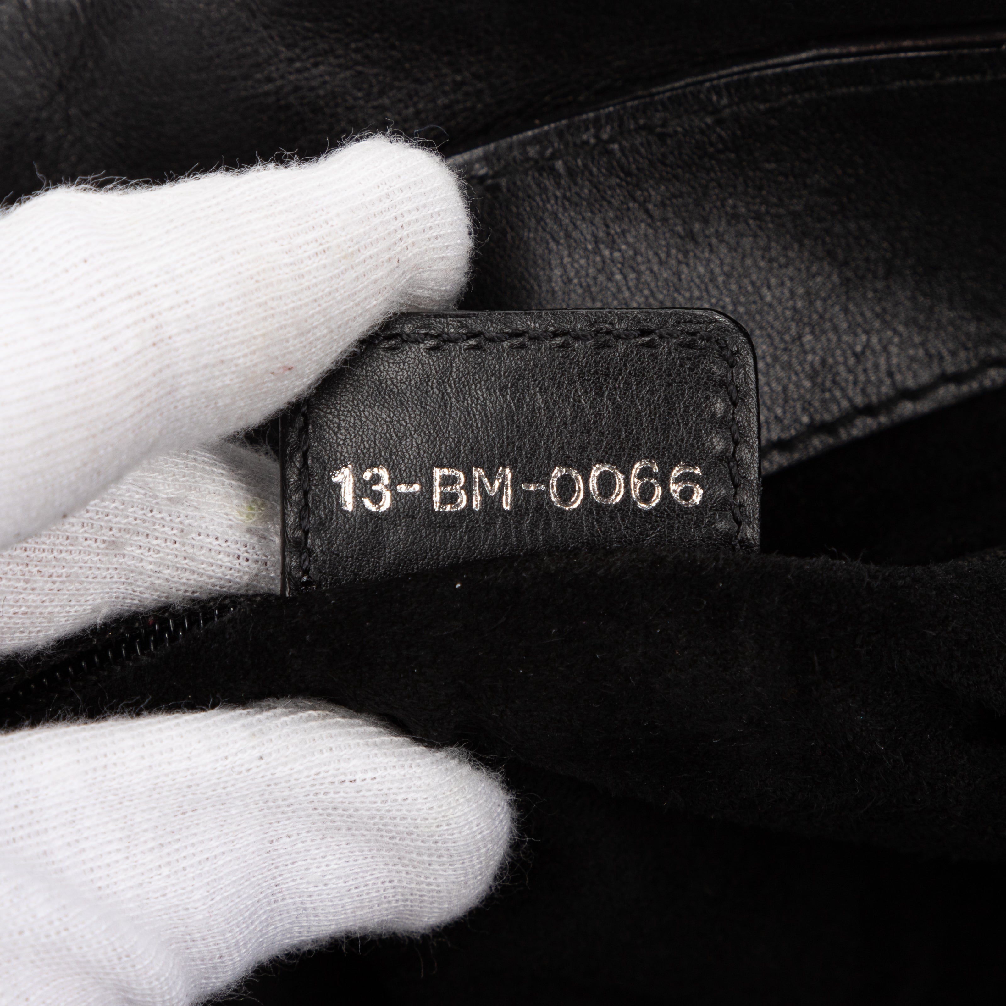 Handbag Cabas Rebelle Black Calfskin Leather