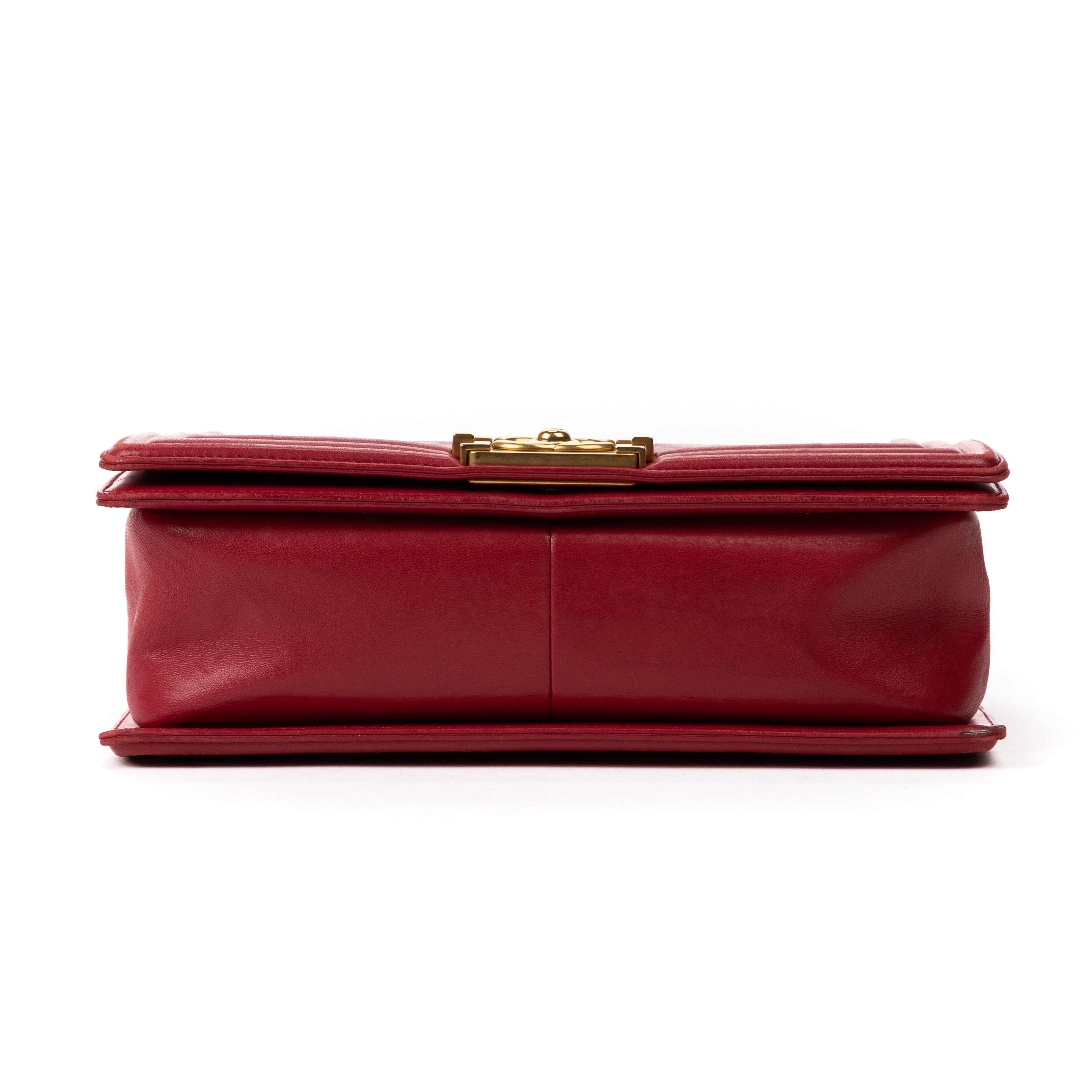 Shoulder Bag Medium Boy Framboise Lambskin Quilted Leather