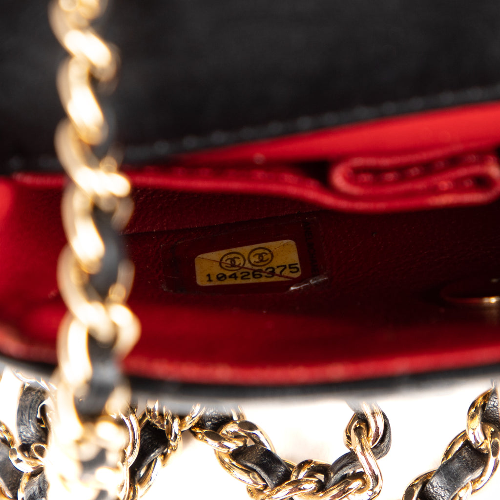 Shoulder Bag Classic Flap Mini Black Calfskin Quilted Leather