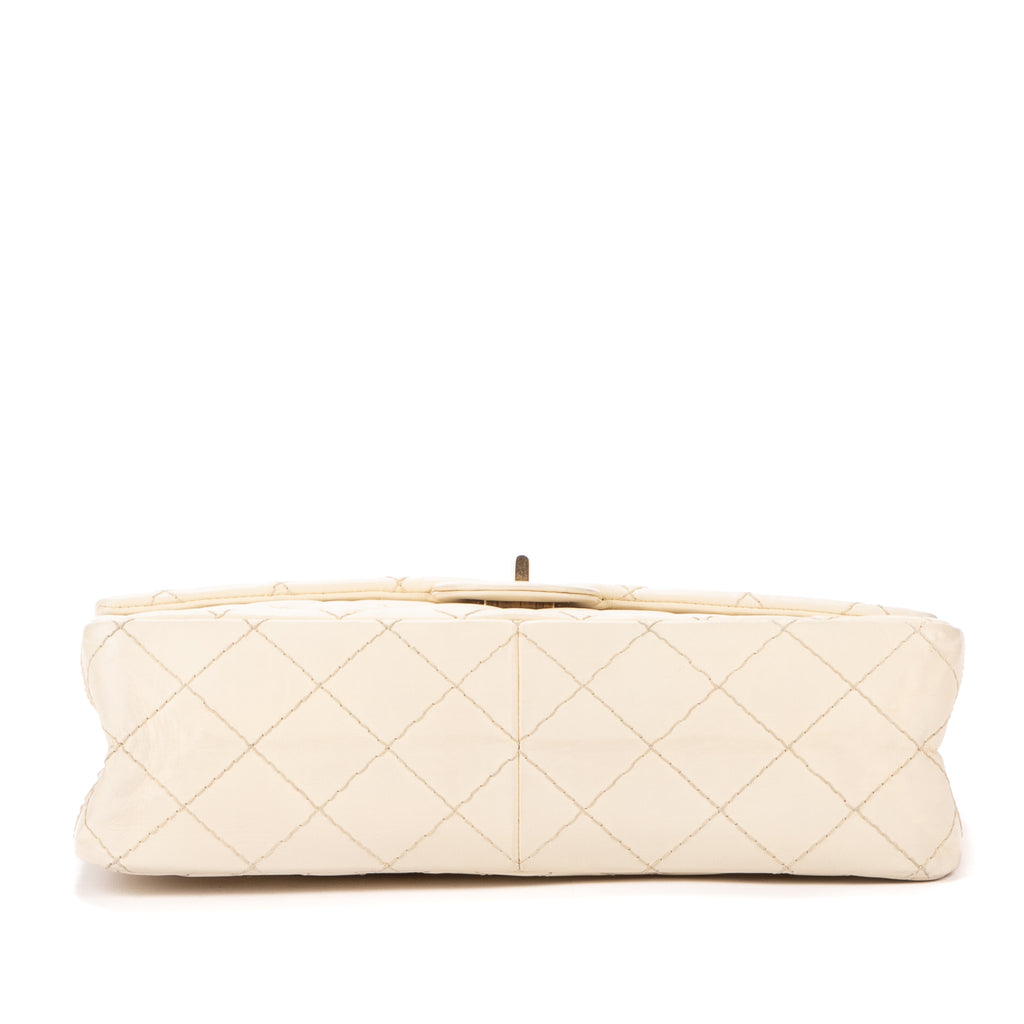 Shoulder Bag Medium Reissue 2.55 double flap 266 Medium Beige Aged Calfskin Leather