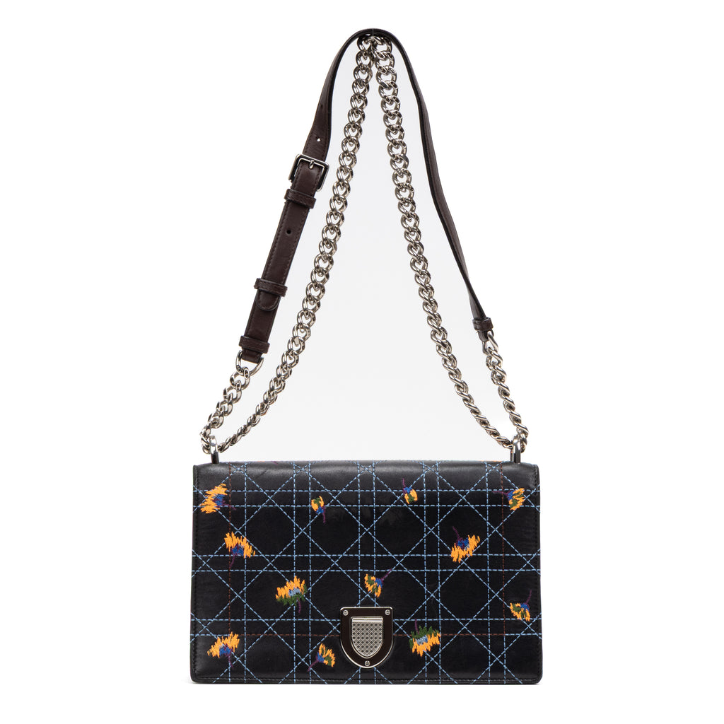 Shoulder Bag Diorama Medium Black Calfskin Leather