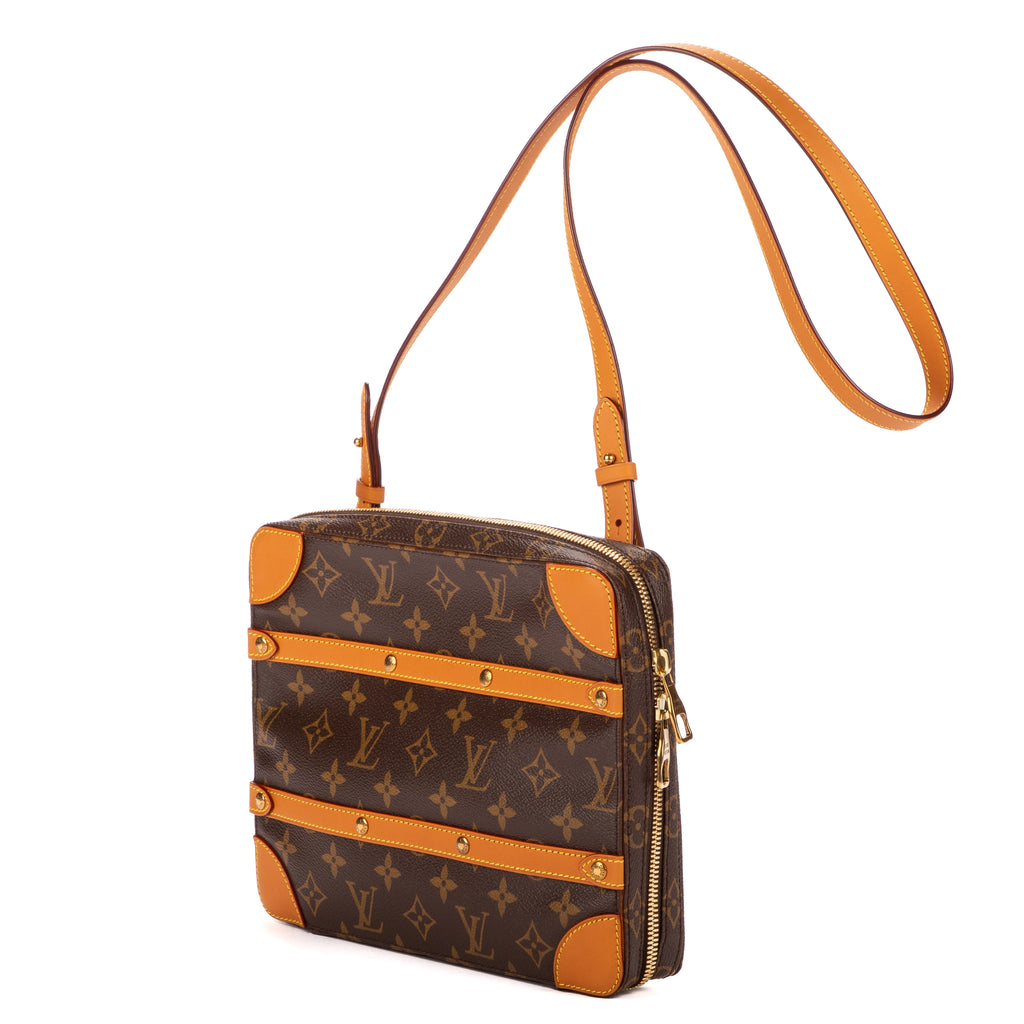 Shoulder Bag Ltd. Ed. Défilé Homme Automne-Hiver 2019 Soft Trunk Brown Monogram Canvas