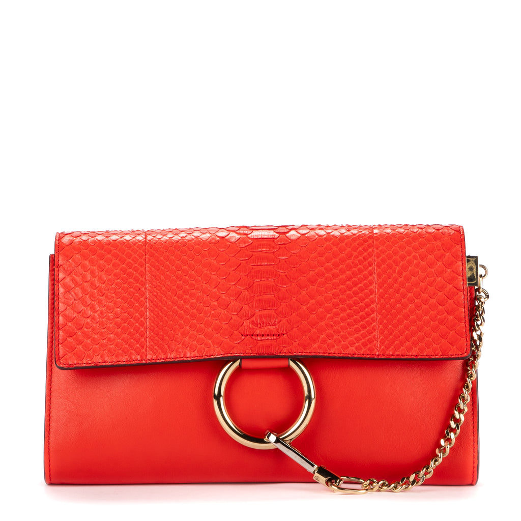 Clutch Faye Clutch Piel Lisa Roja Grabada Pitón